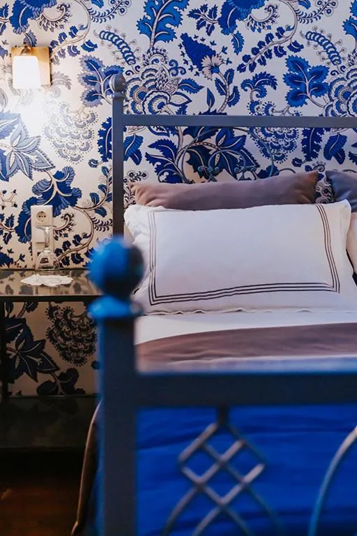 Bed in Misgibi Hotel