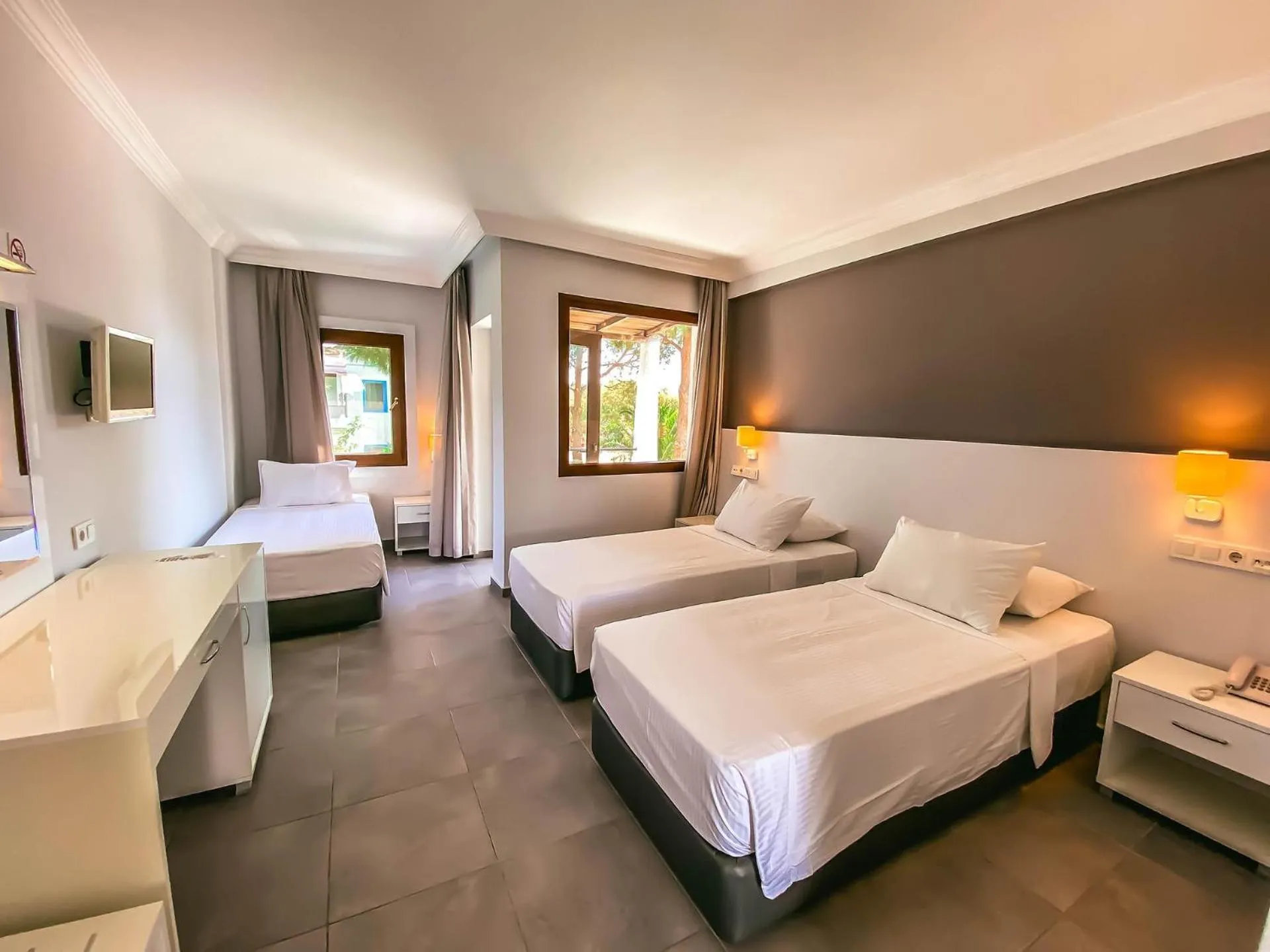 Photo of the whole room in Club Muskebi