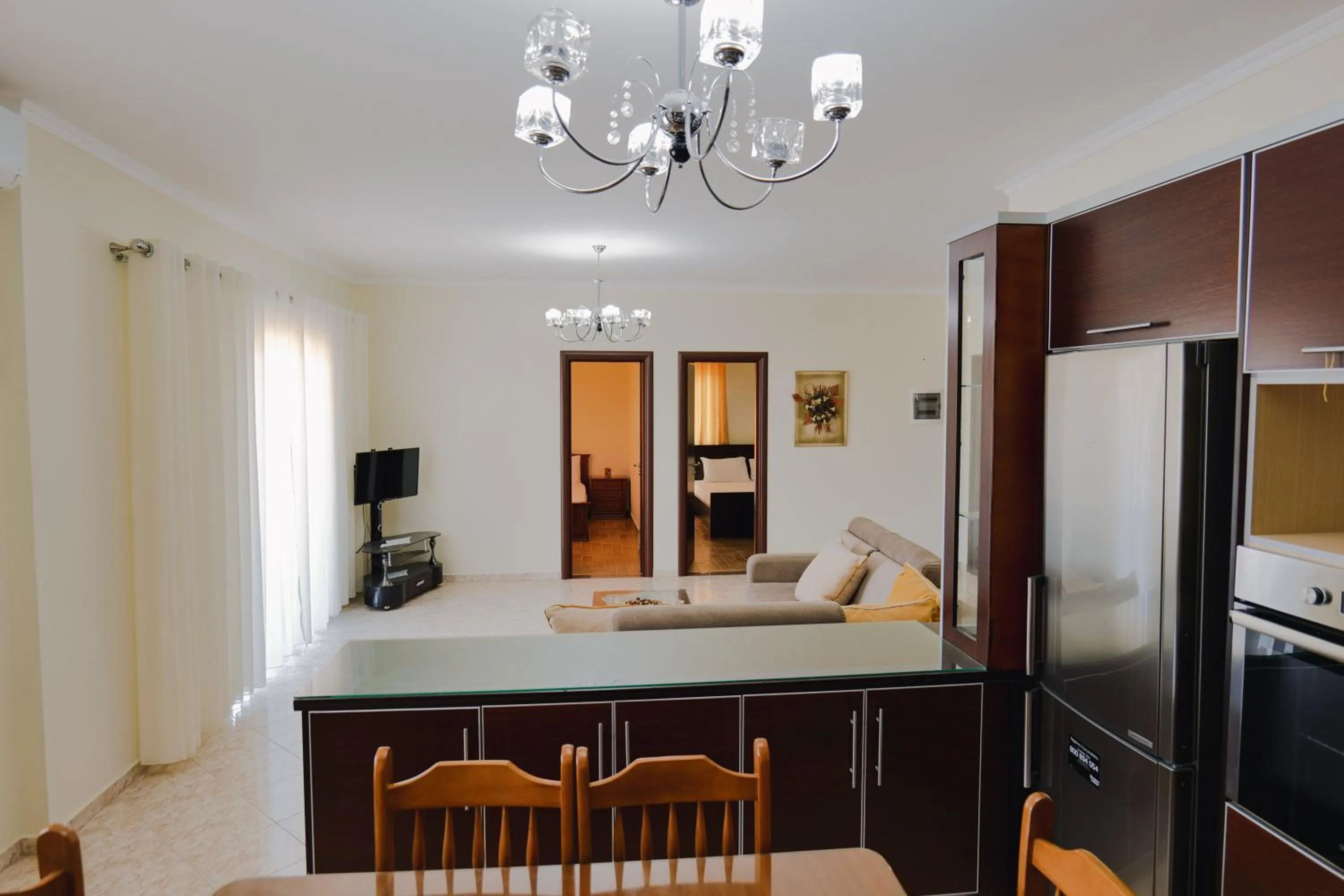 TV and multimedia in Hotel Milo Ksamil