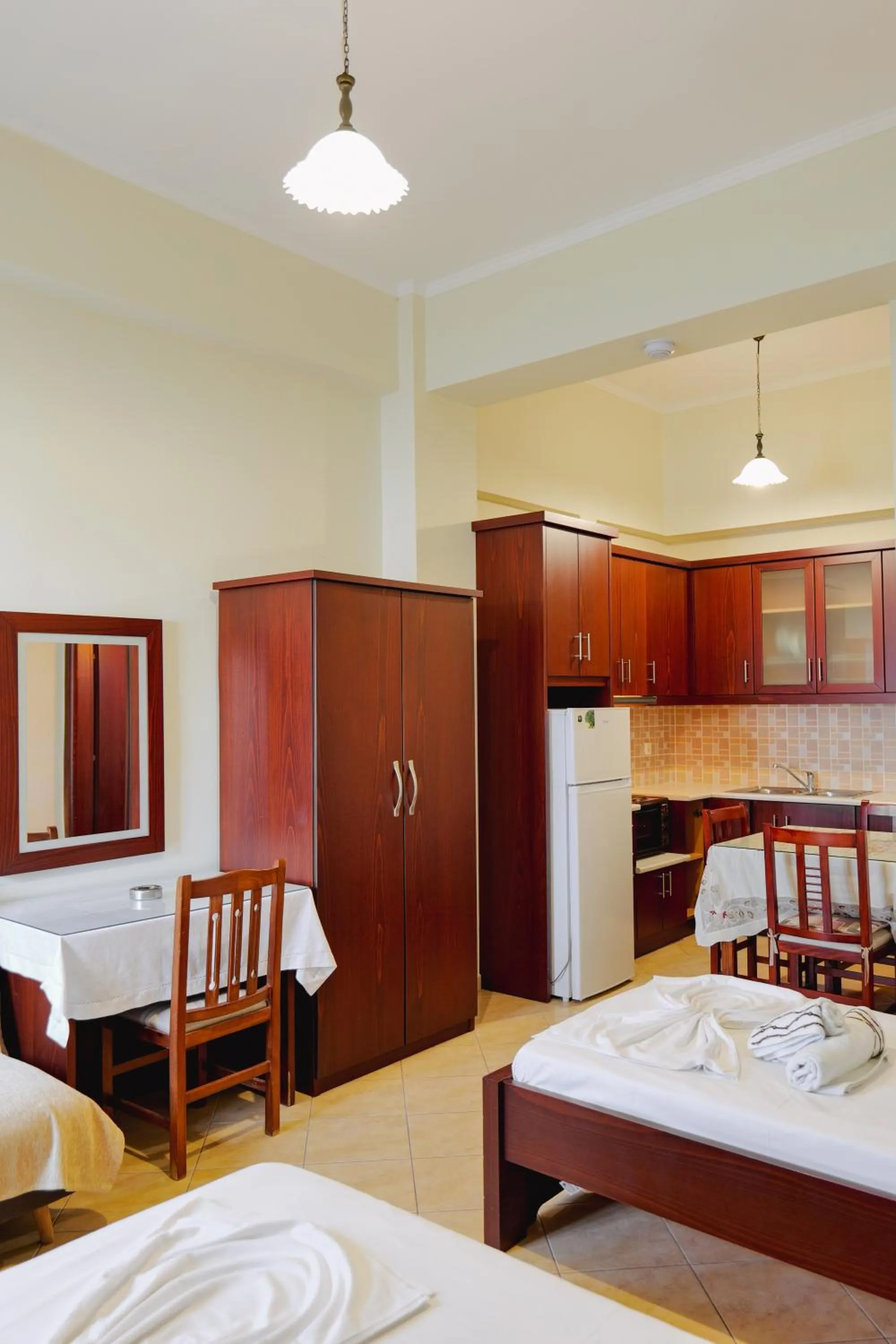 Bed in Hotel Milo Ksamil