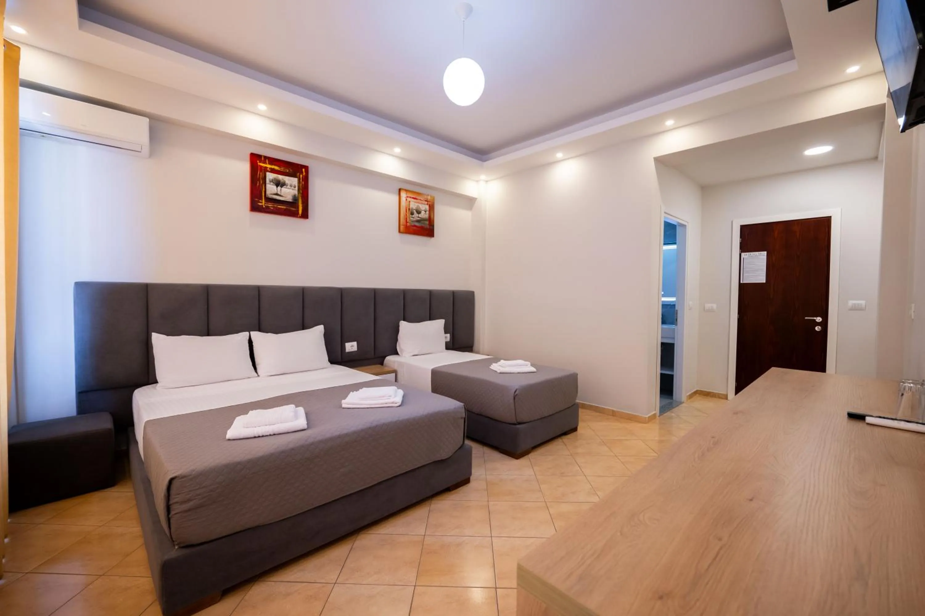 Photo of the whole room, Bed in Hotel Milo Ksamil