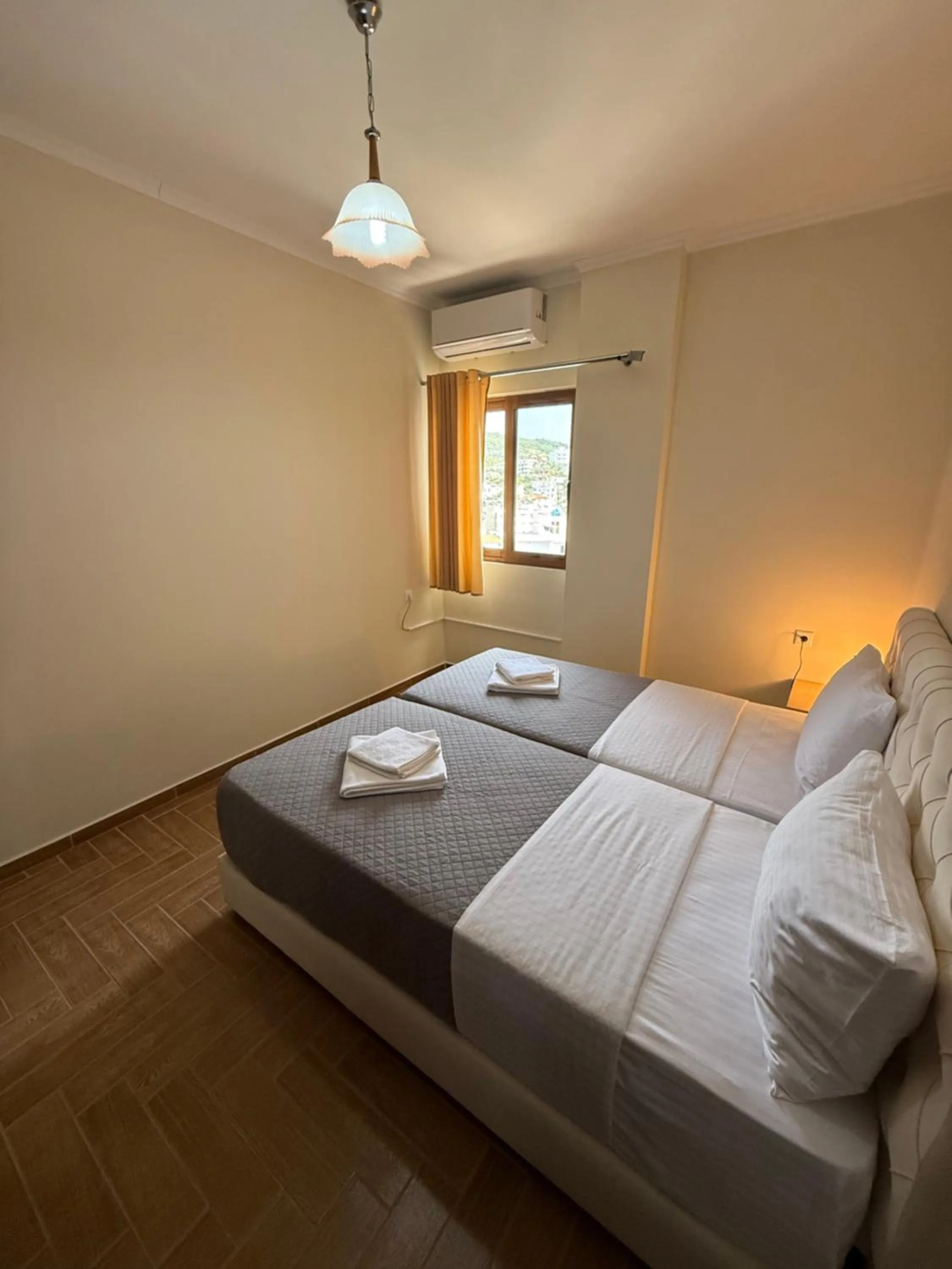 Bed in Hotel Milo Ksamil