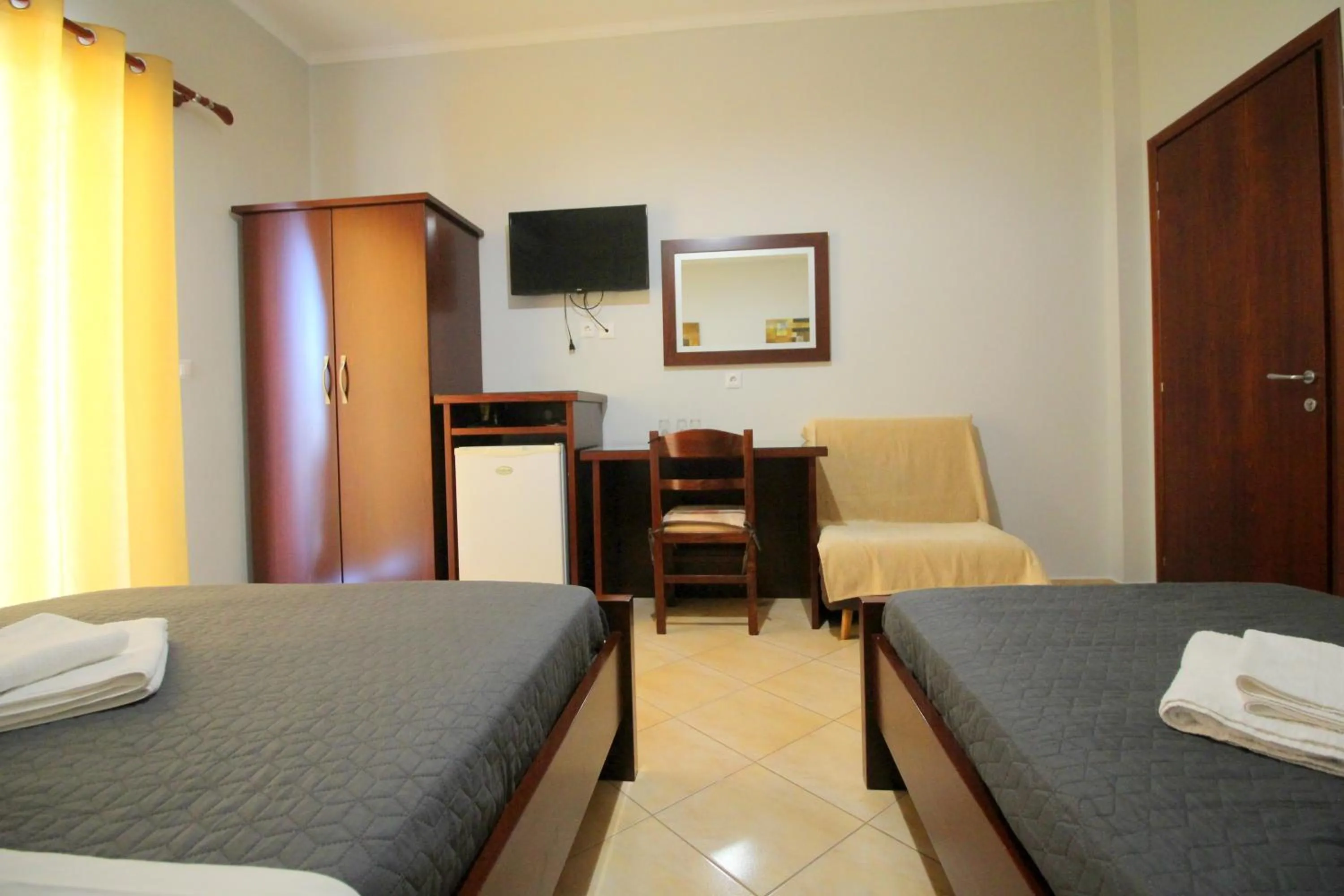 Bedroom, Bed in Hotel Milo Ksamil