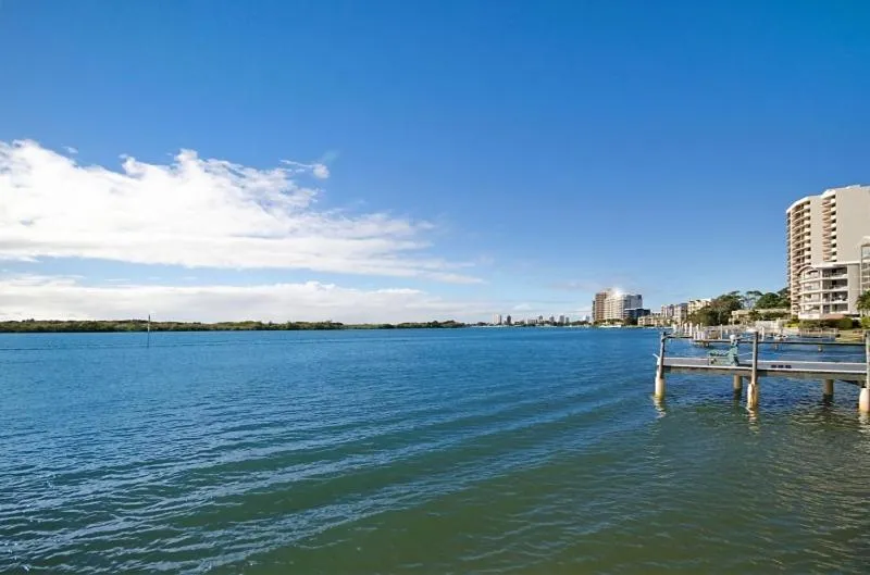 Day in Banyandah Towers