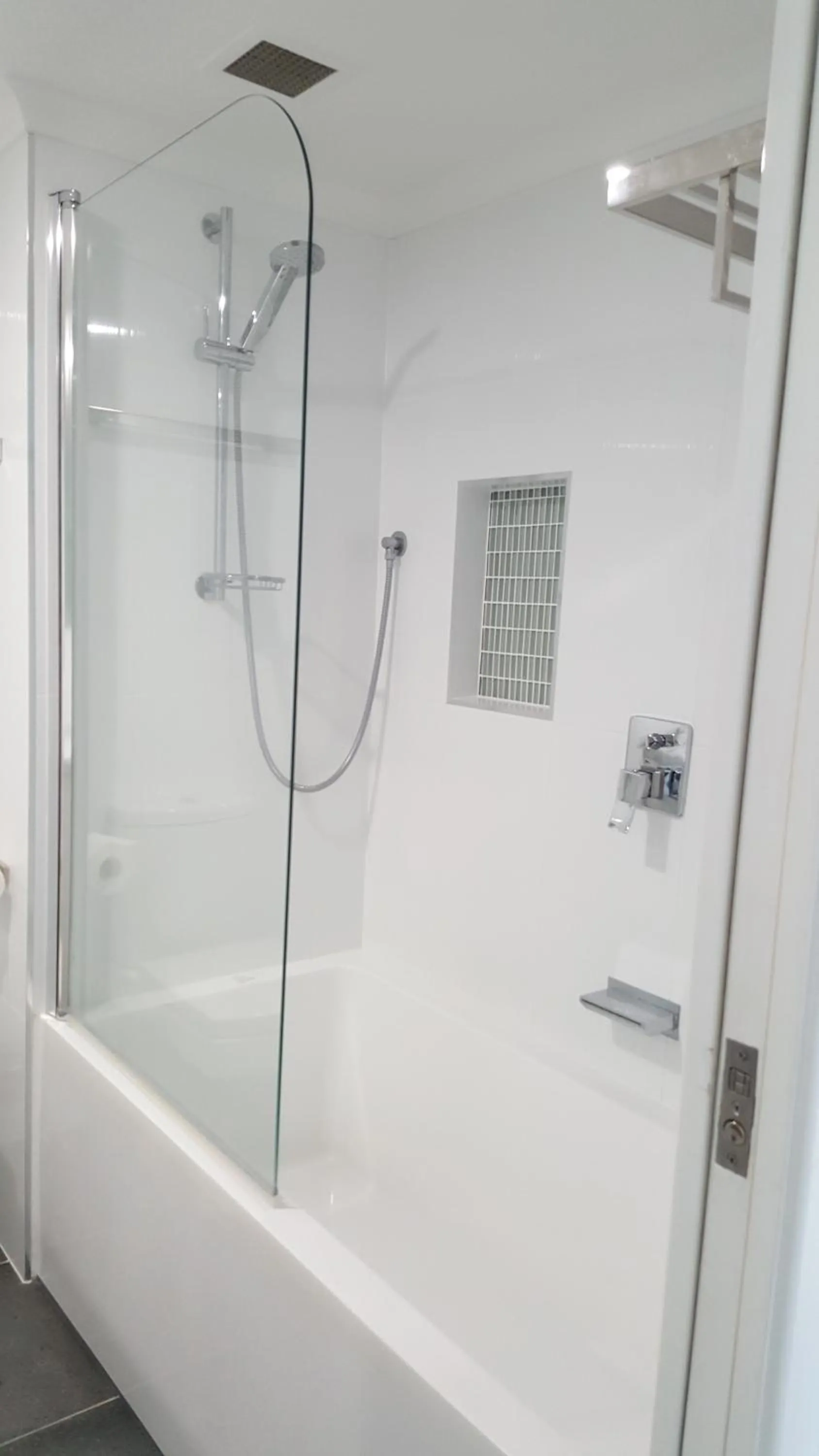 Bathroom in Banyandah Towers