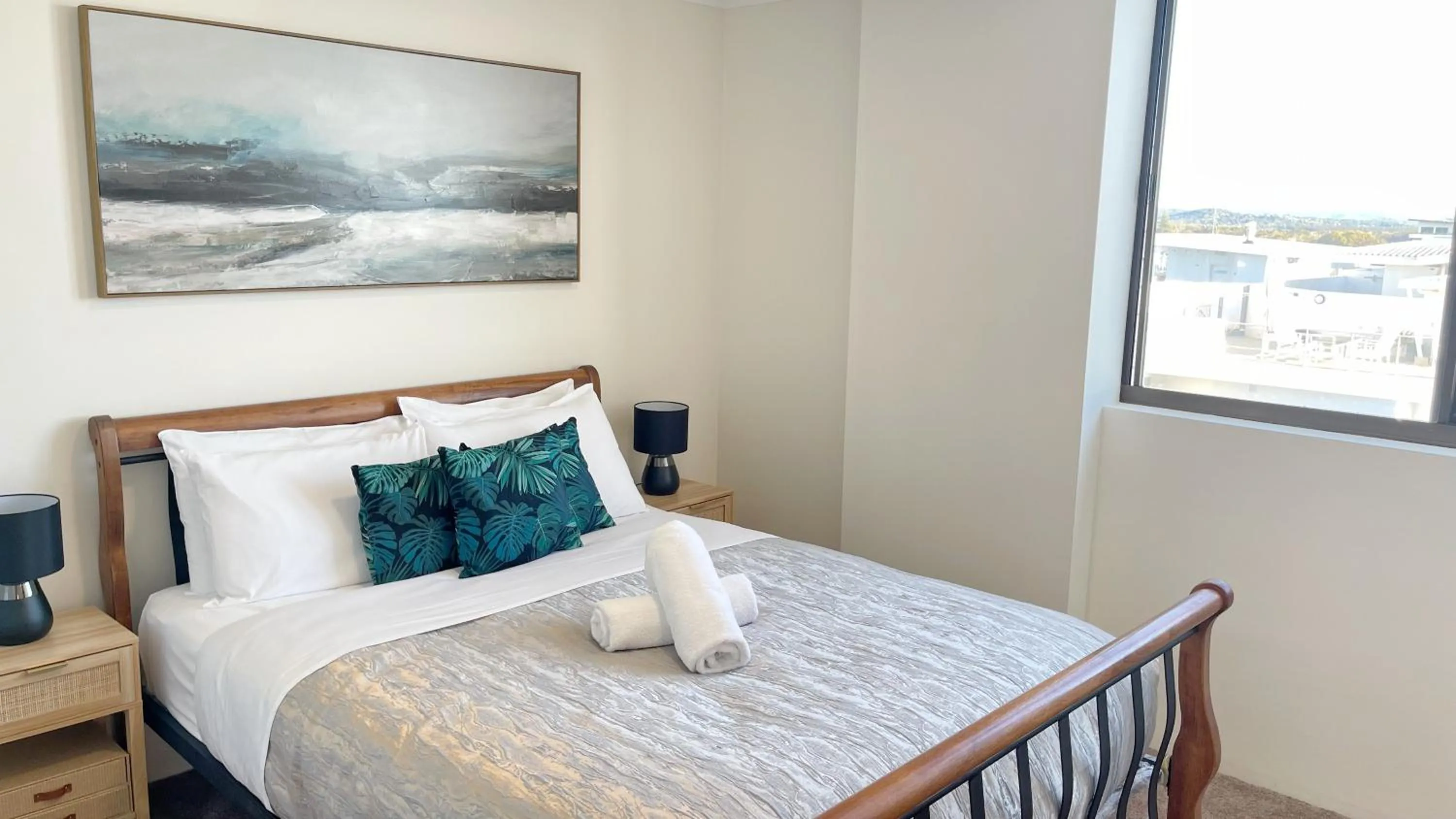 Bed in Banyandah Towers