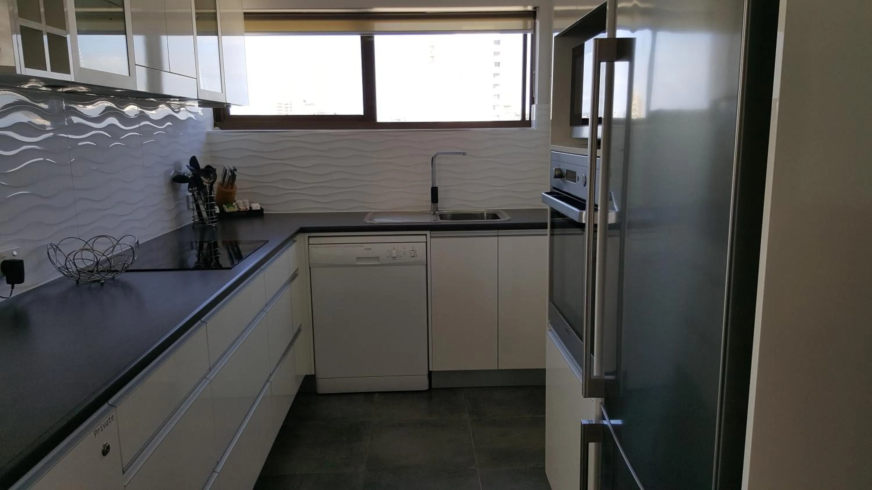 Kitchen or kitchenette in Banyandah Towers