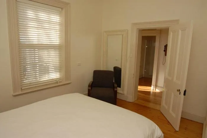 Day, Bed in Cape Nelson Lighthouse