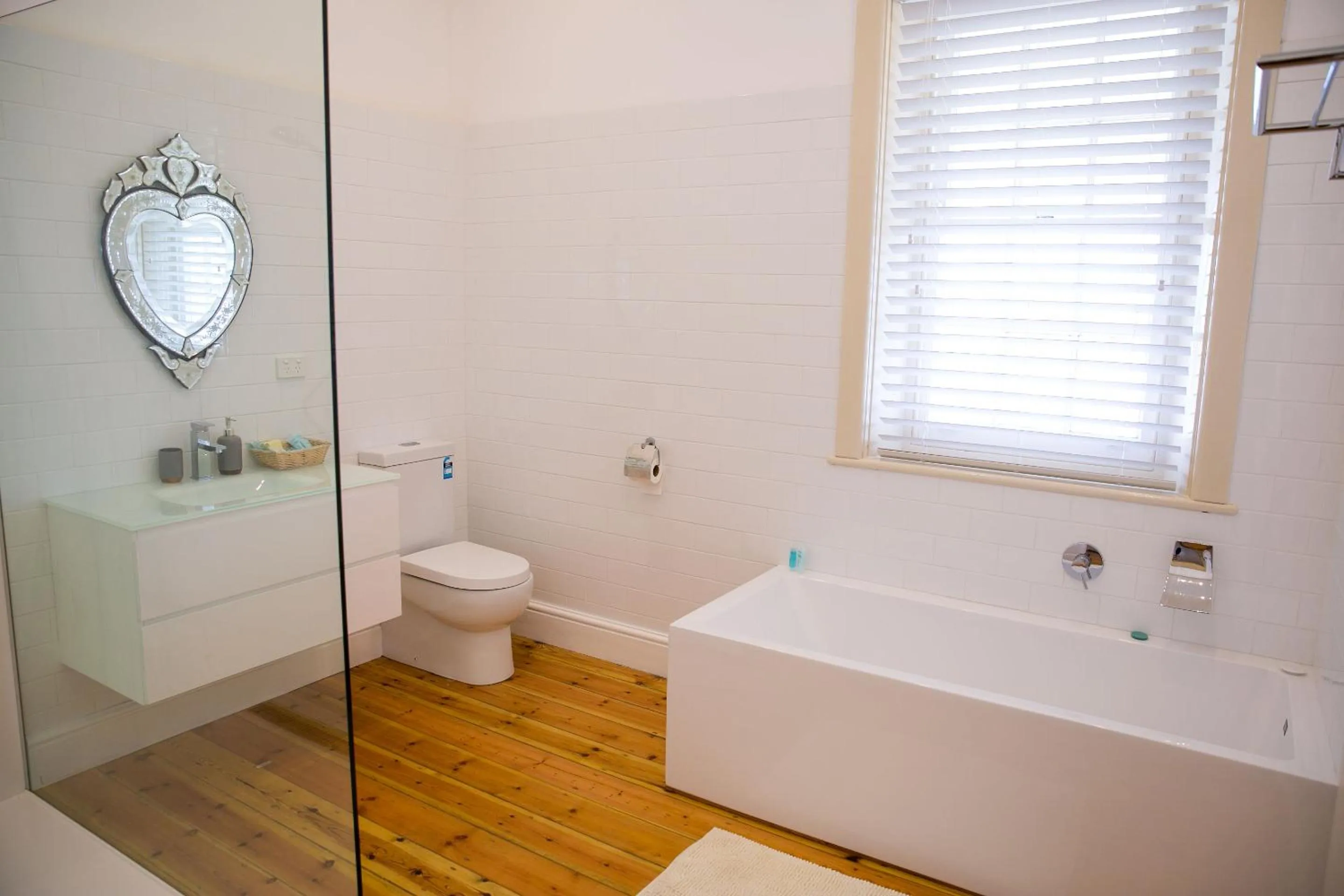 Cape Nelson Lighthouse