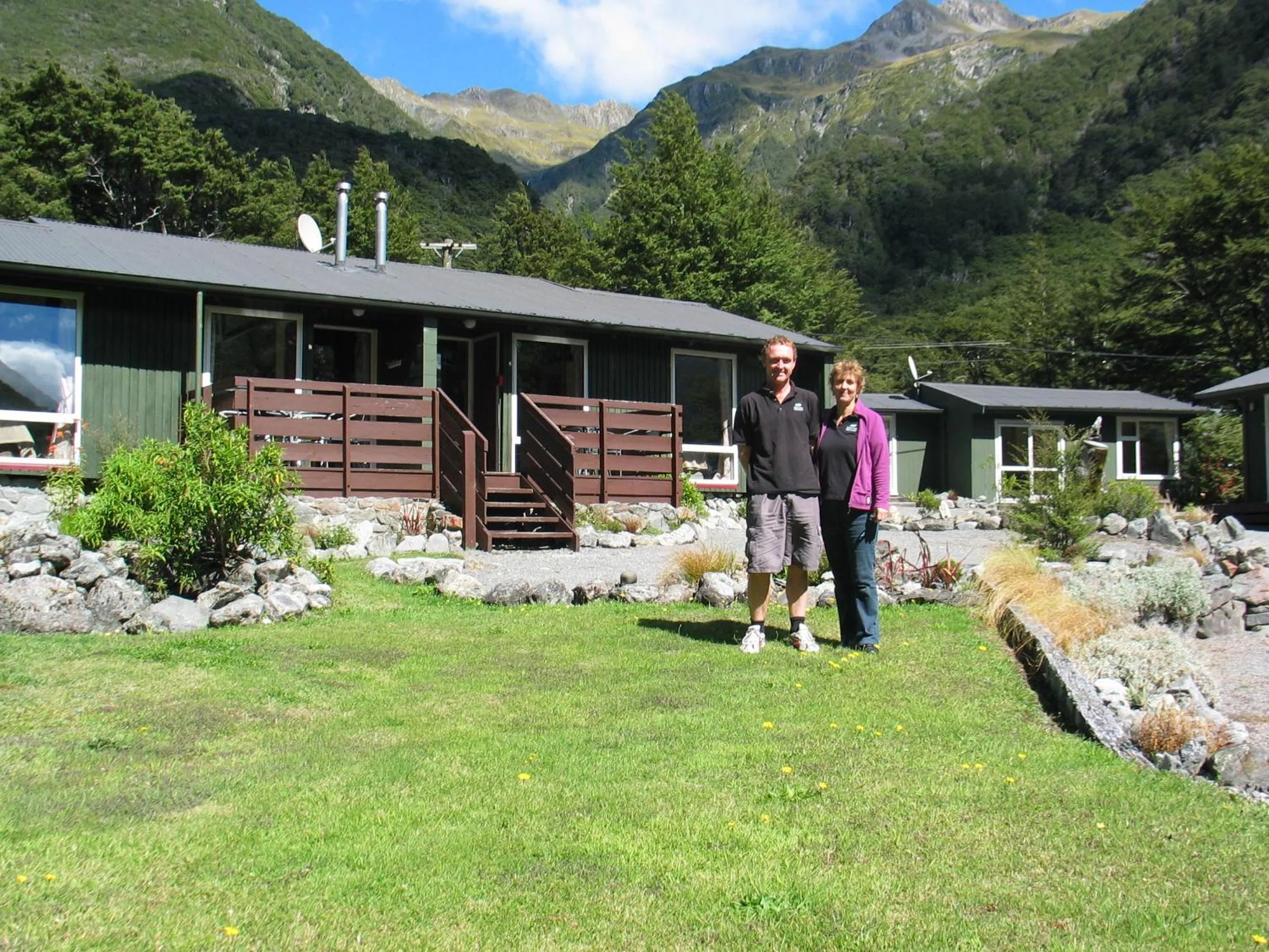 Property building in Arthur's Pass Alpine Motel