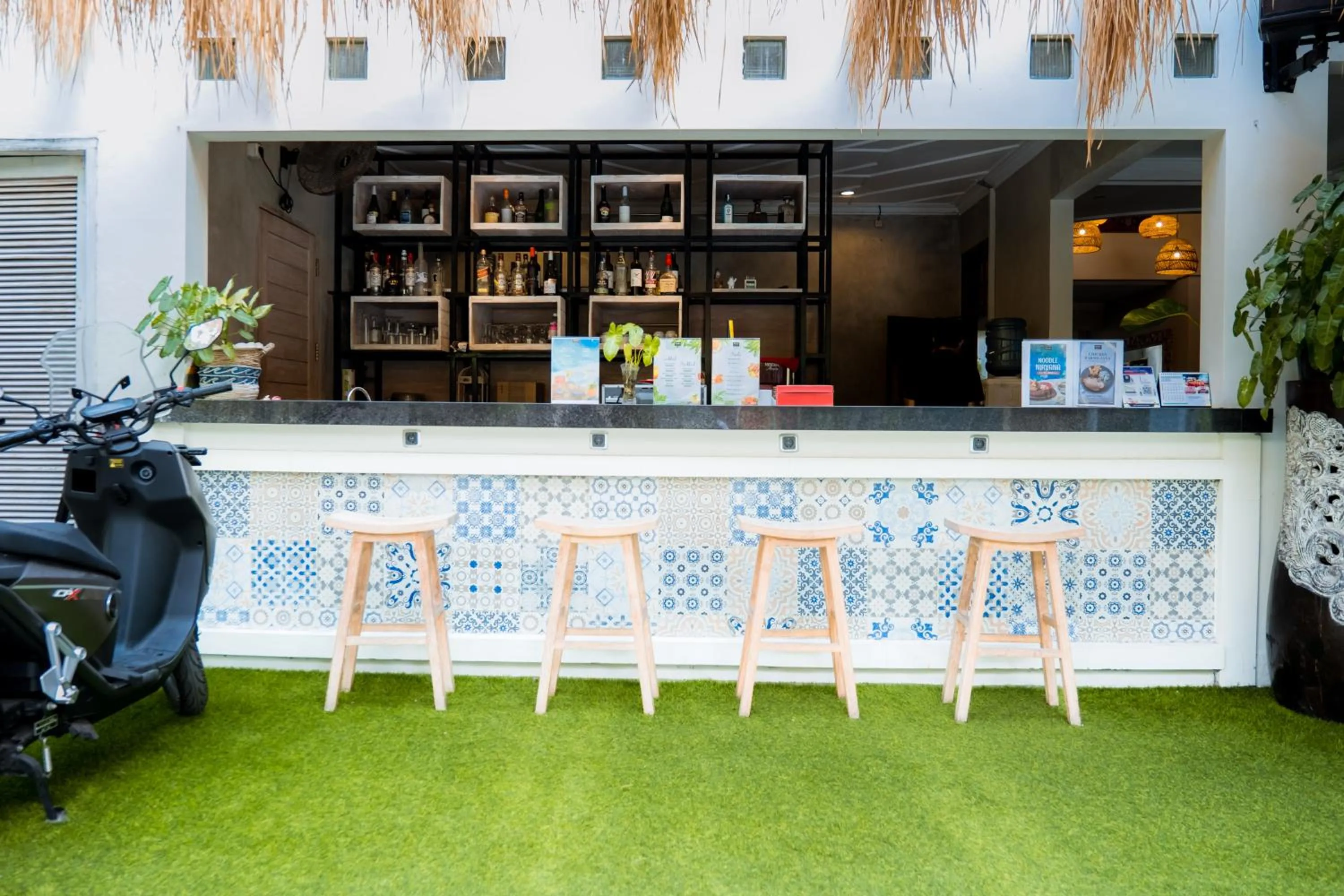 Restaurant/places to eat in 18 Suite Villa Loft at Kuta