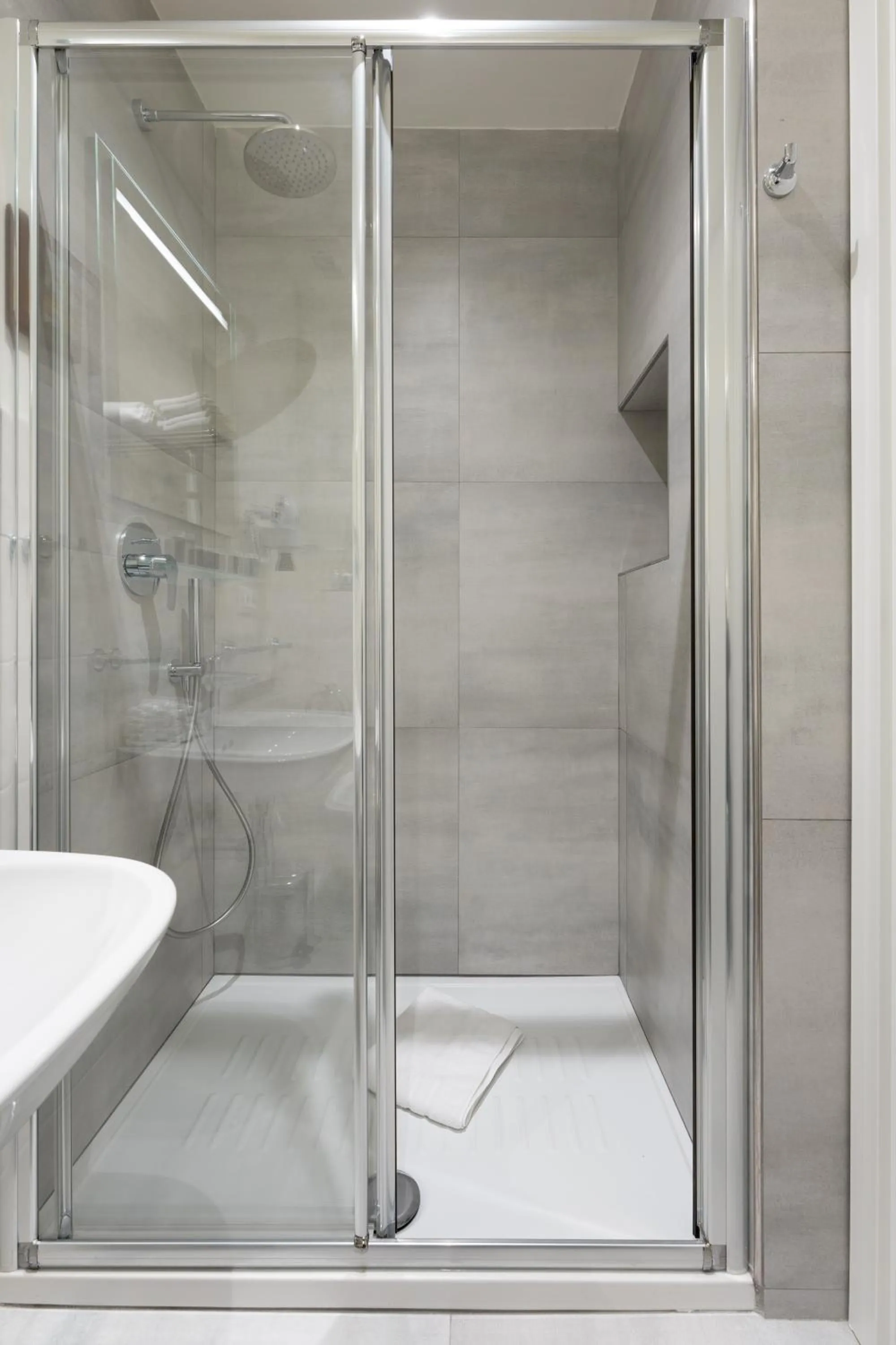 Shower in Palazzo D'Ambra Residenza d'Epoca