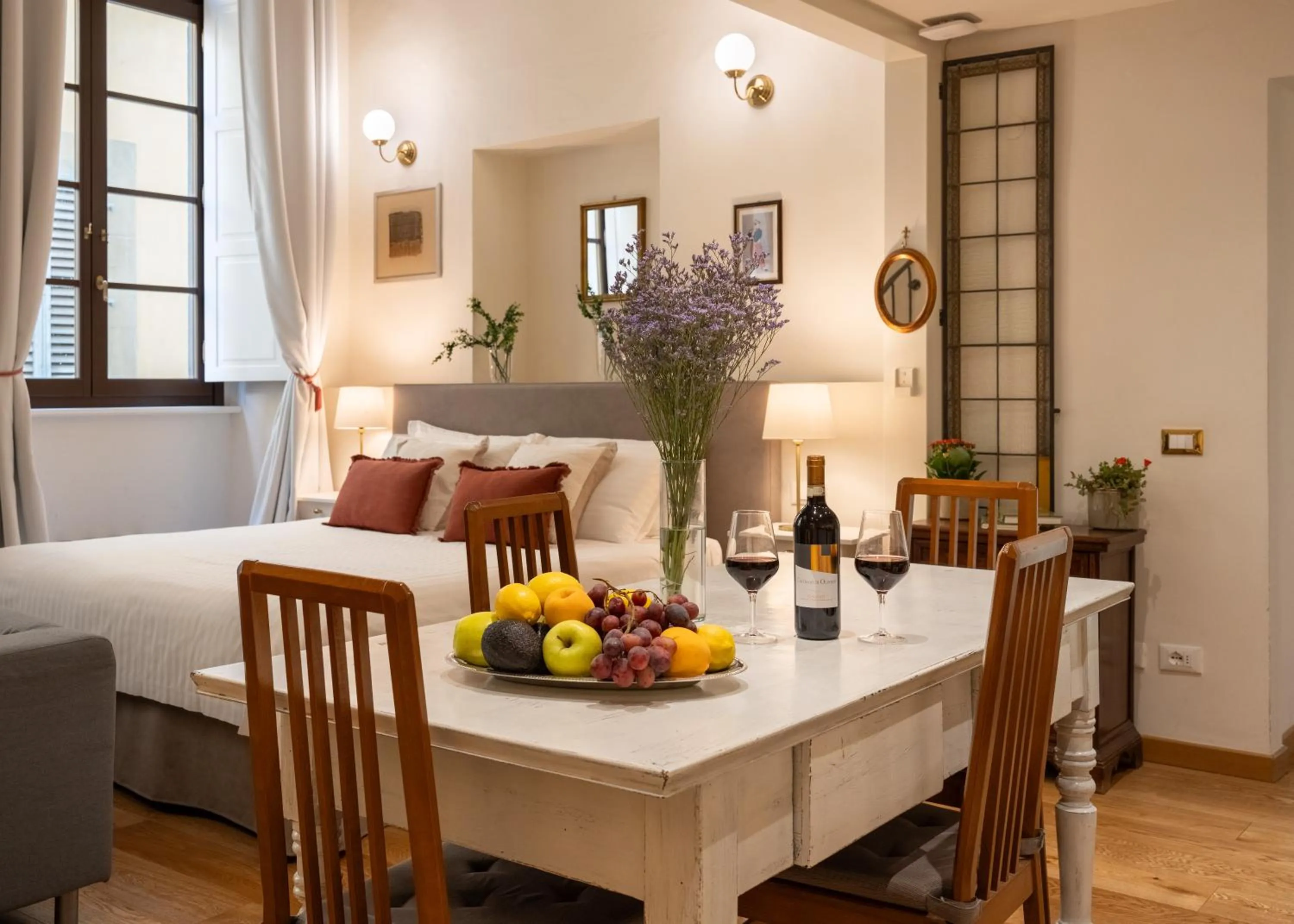 Dining area in Palazzo D'Ambra Residenza d'Epoca