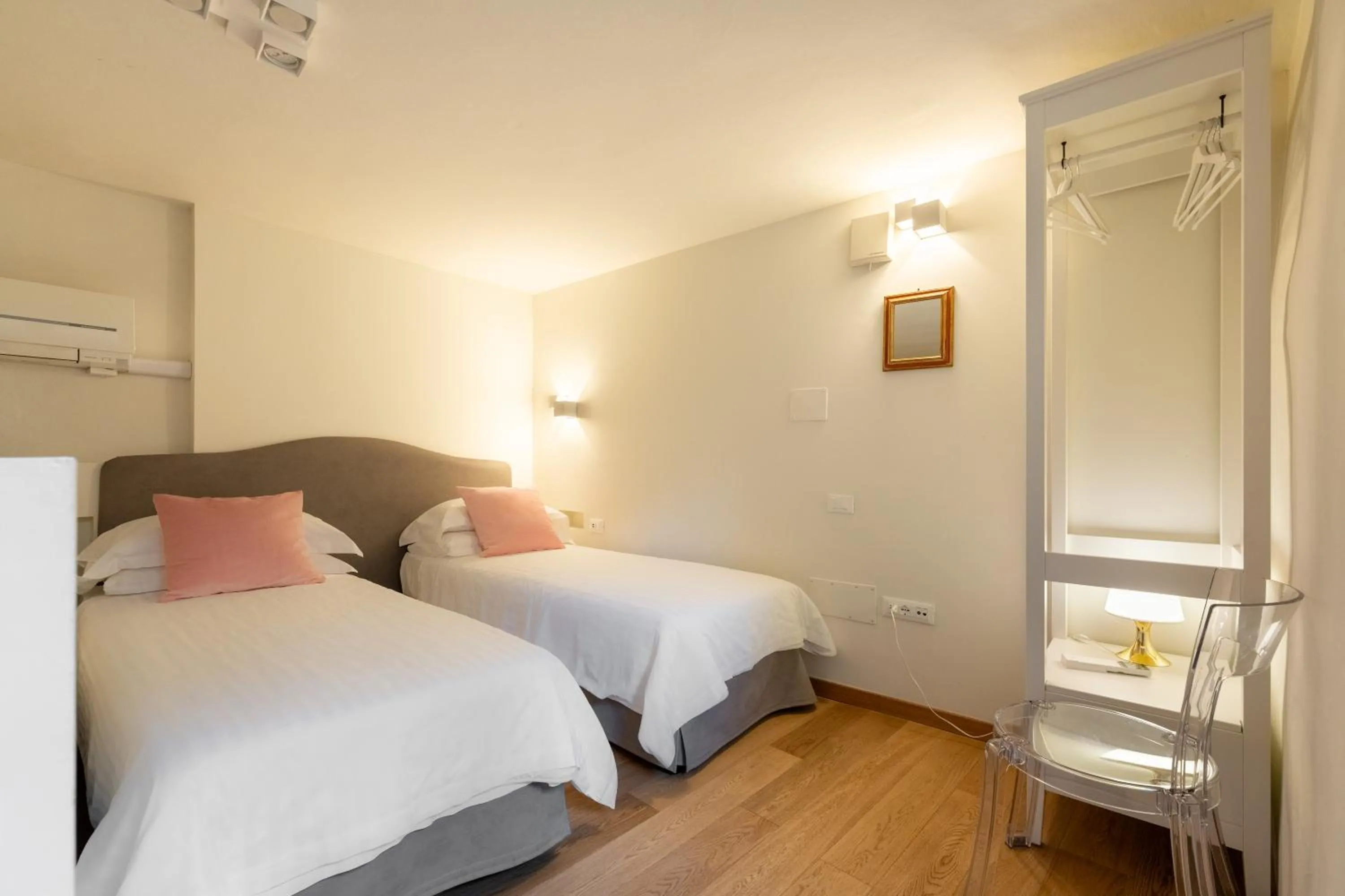 Bed in Palazzo D'Ambra Residenza d'Epoca