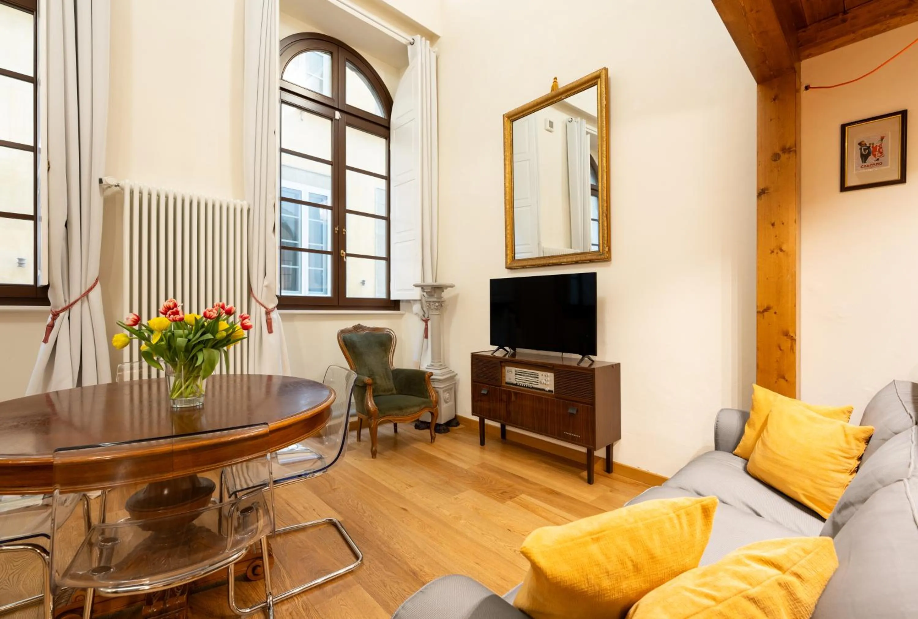 TV and multimedia in Palazzo D'Ambra Residenza d'Epoca