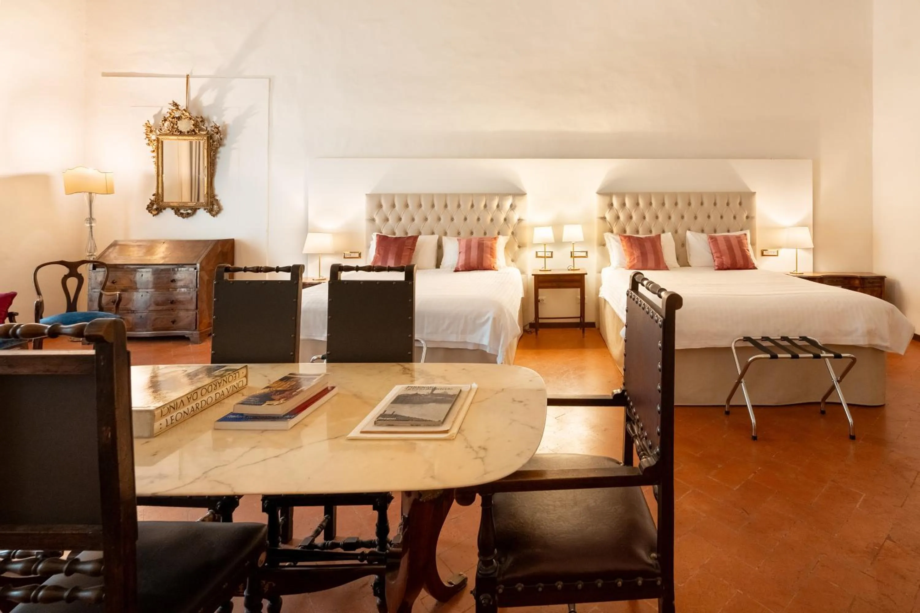 Bed in Palazzo D'Ambra Residenza d'Epoca