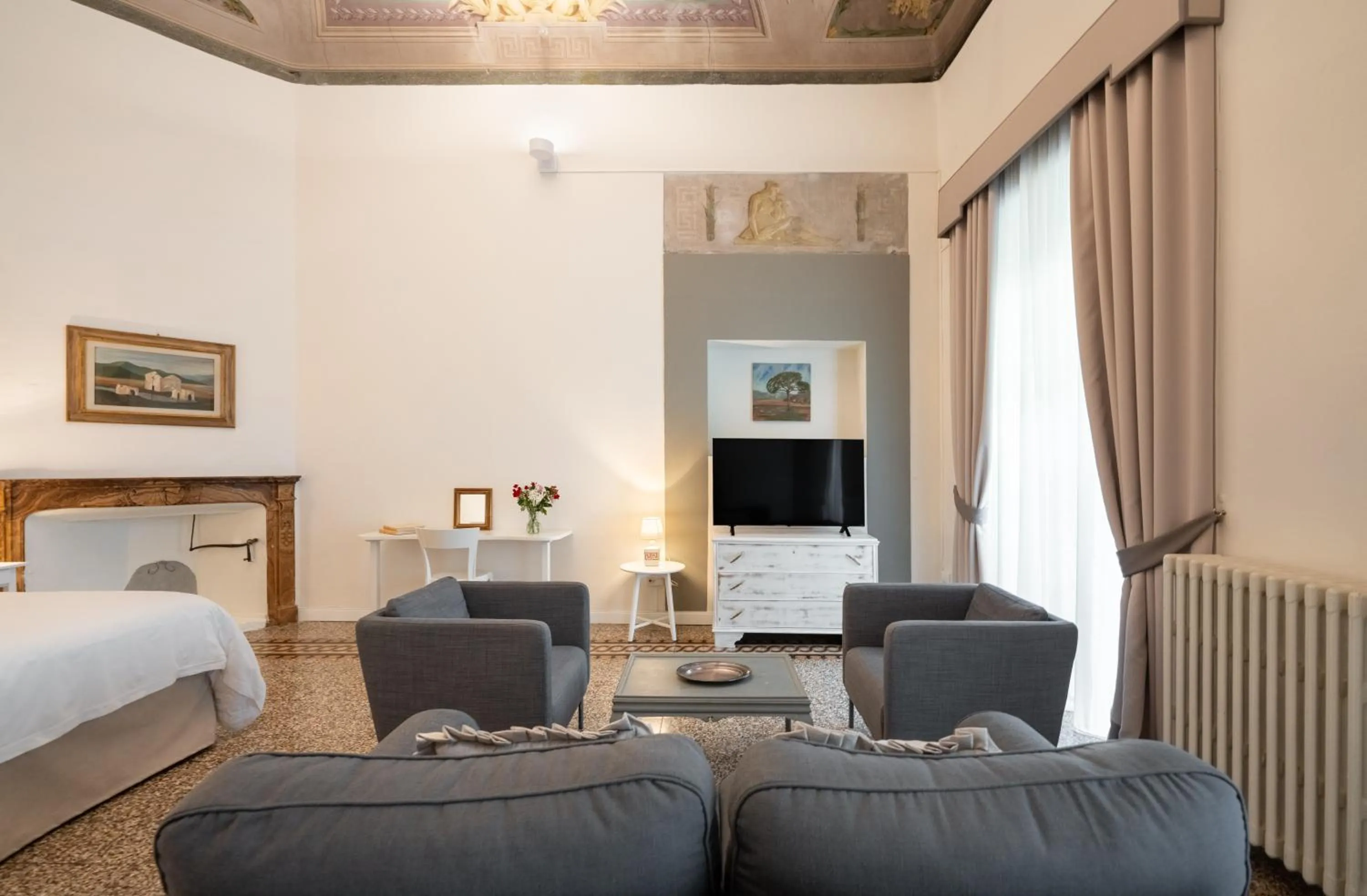 Bed in Palazzo D'Ambra Residenza d'Epoca