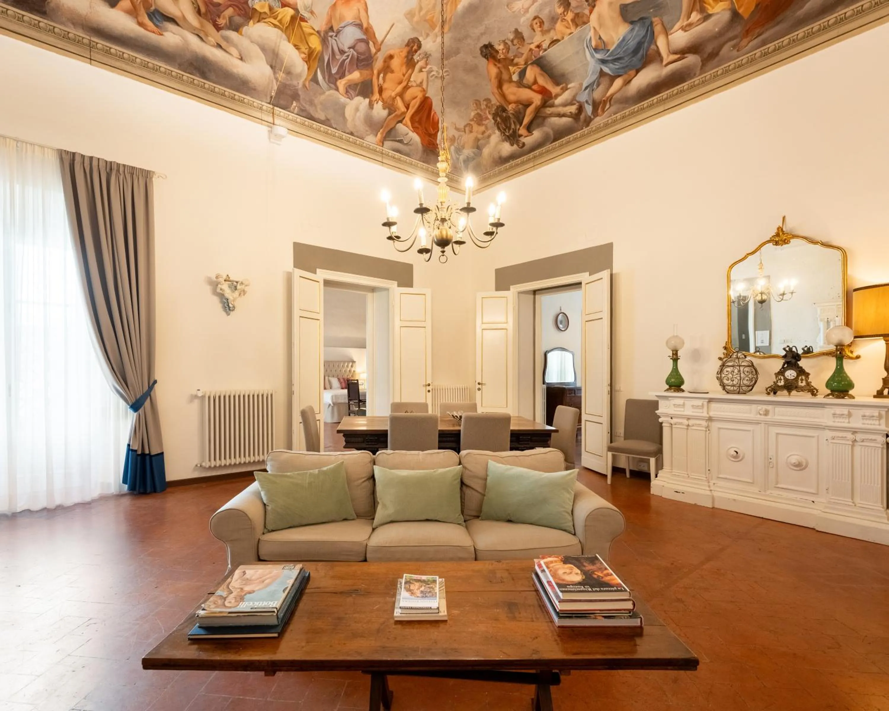 Living room in Palazzo D'Ambra Residenza d'Epoca