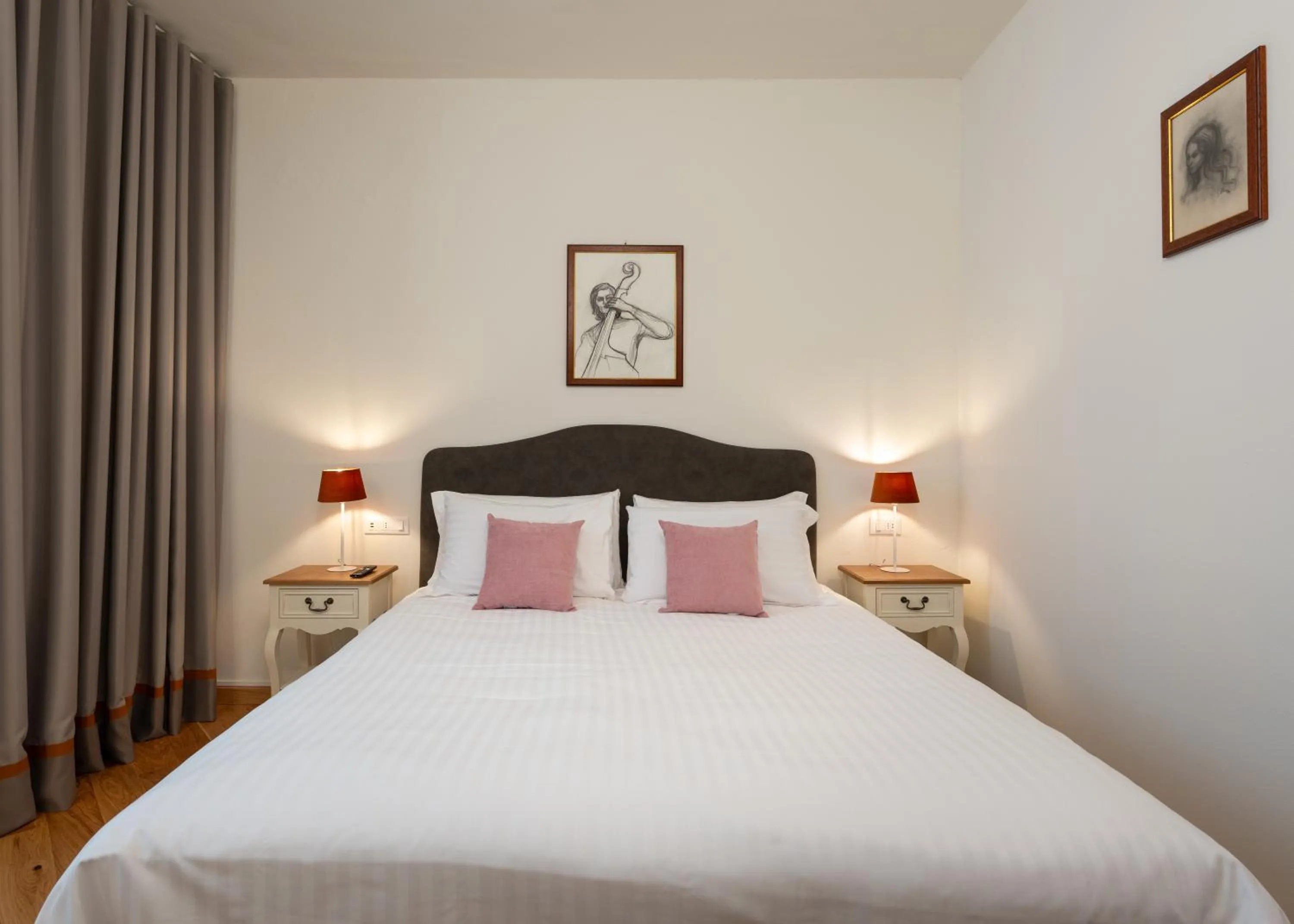 Bed in Palazzo D'Ambra Residenza d'Epoca