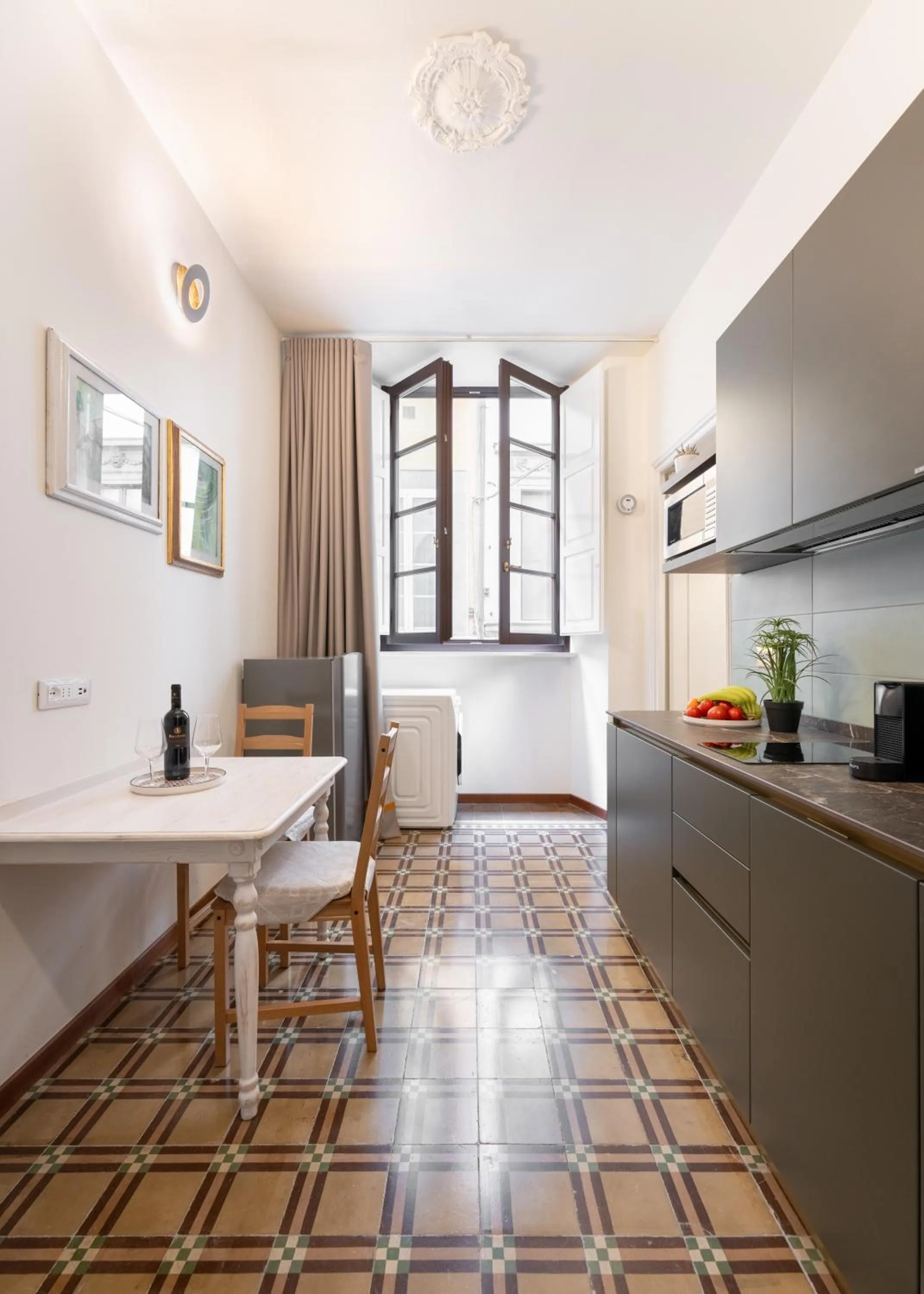 Kitchen or kitchenette in Palazzo D'Ambra Residenza d'Epoca