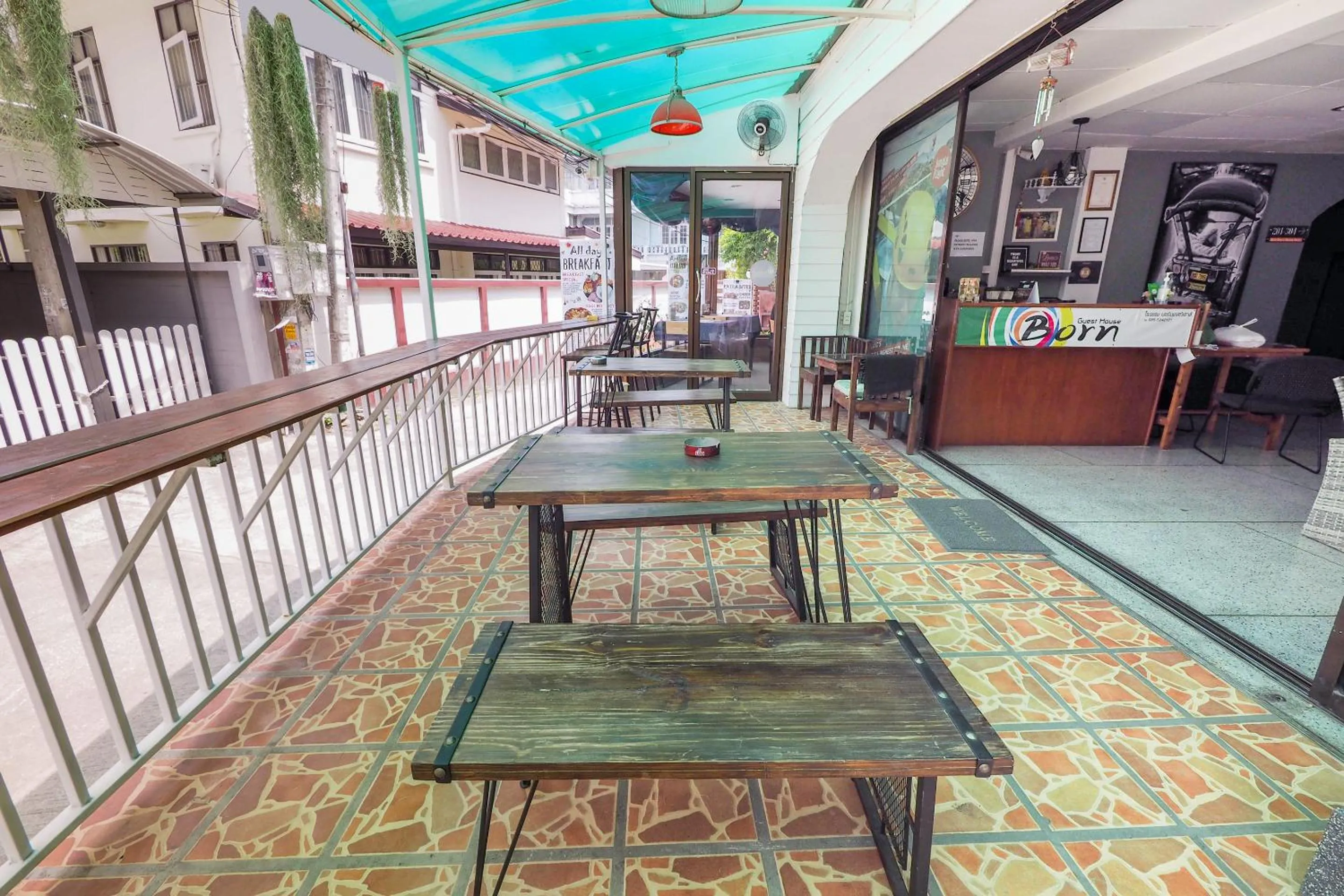 Restaurant/places to eat in Born Guest House