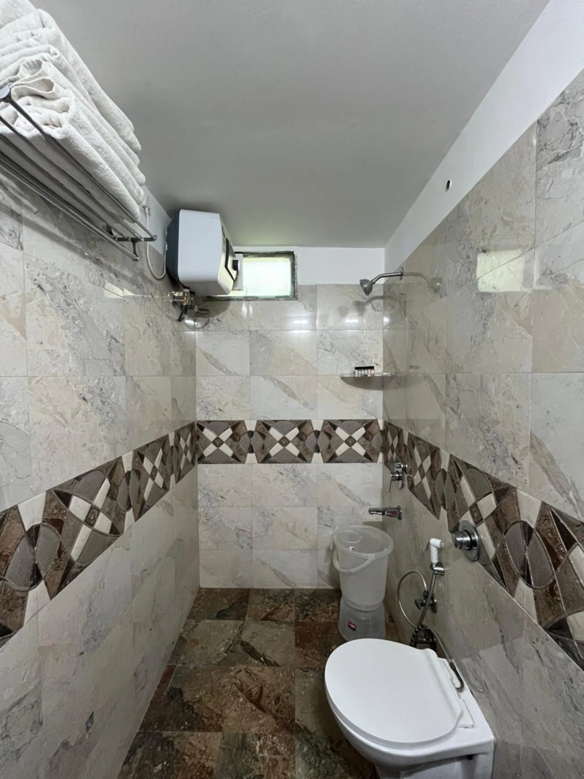 Hotel Shri Radha Nikunj - Opposite Prem Mandir