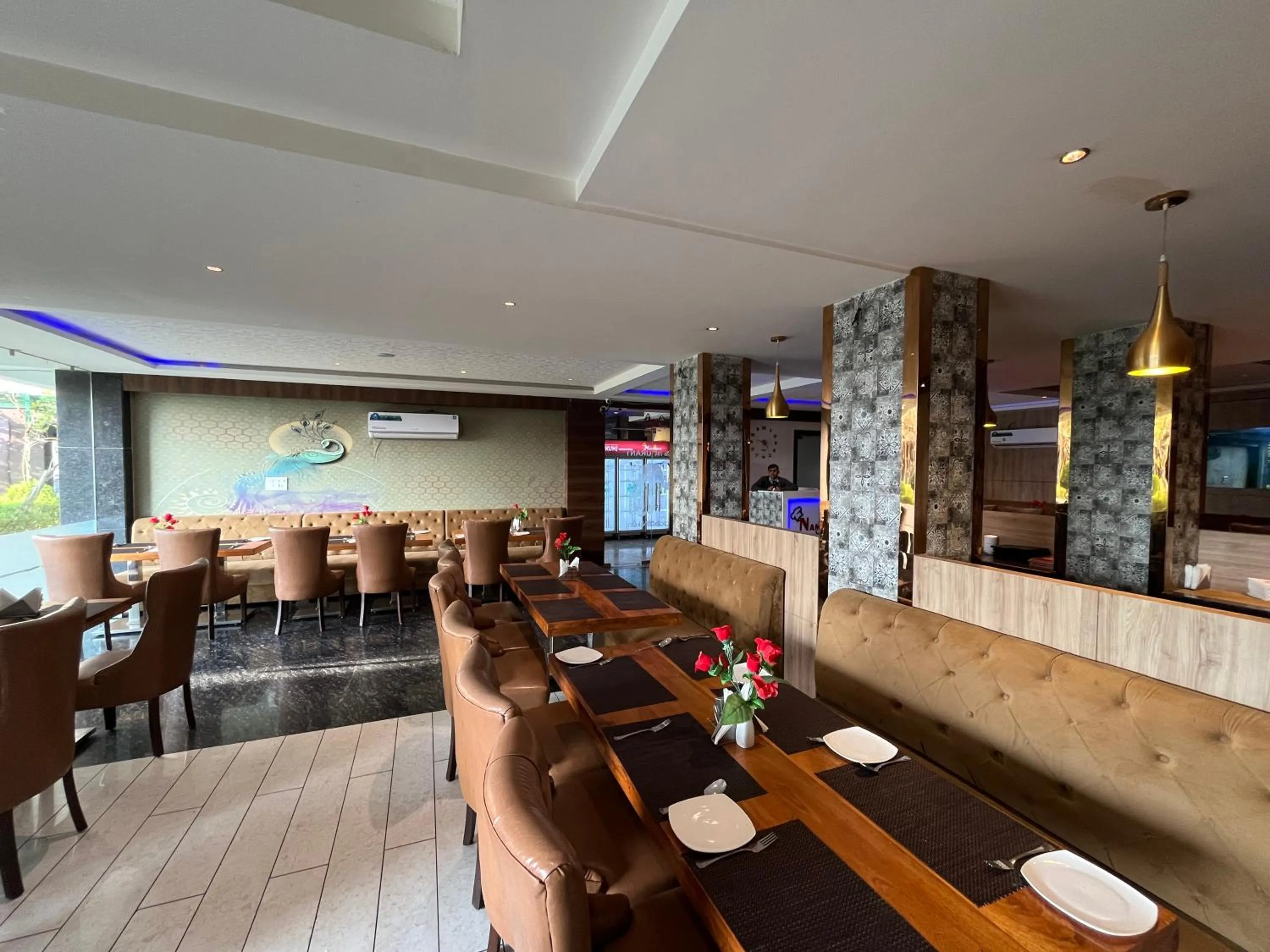 Restaurant/places to eat in Hotel Shri Radha Nikunj - Opposite Prem Mandir