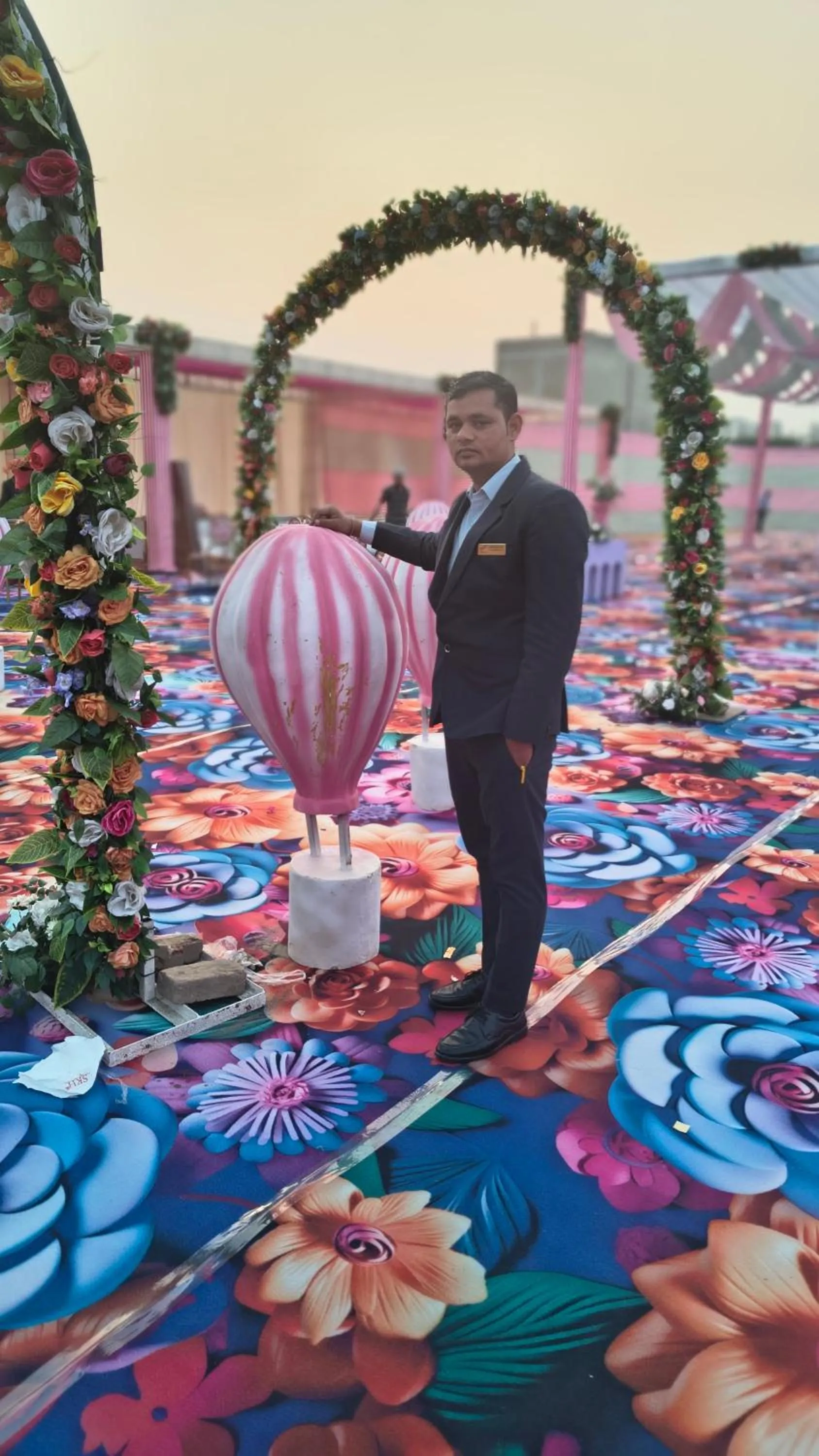 Hotel Shri Radha Nikunj - Opposite Prem Mandir