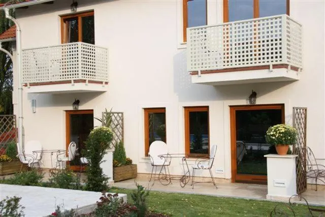 Patio in Amira Boutique Hotel Hévíz Wellness & Spa