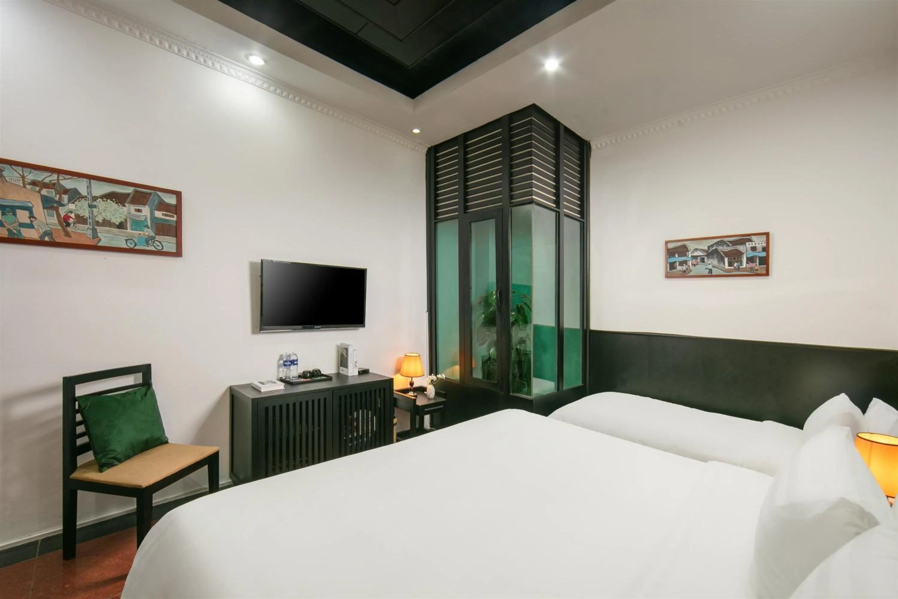 Bedroom, Bed in Old Quarter Charm Hotel