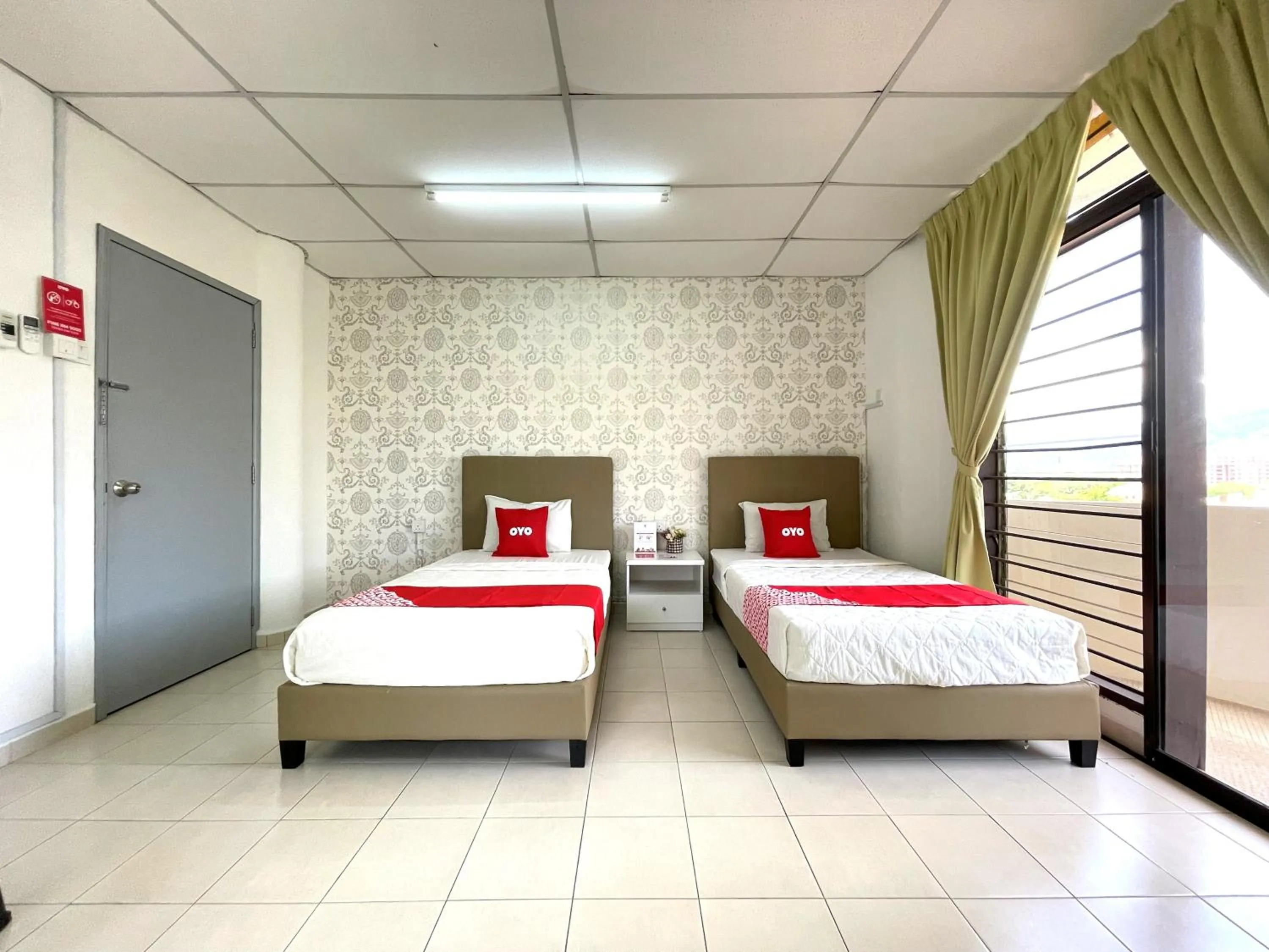 Bedroom, Bed in Hotel O Wg Guest House