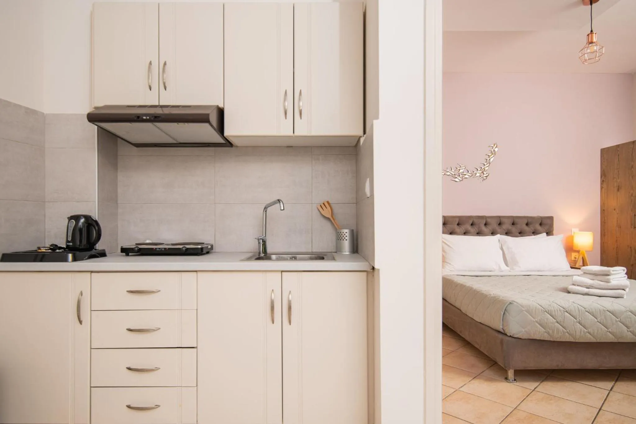Kitchen or kitchenette, Bed in Koukos Loft Apartments