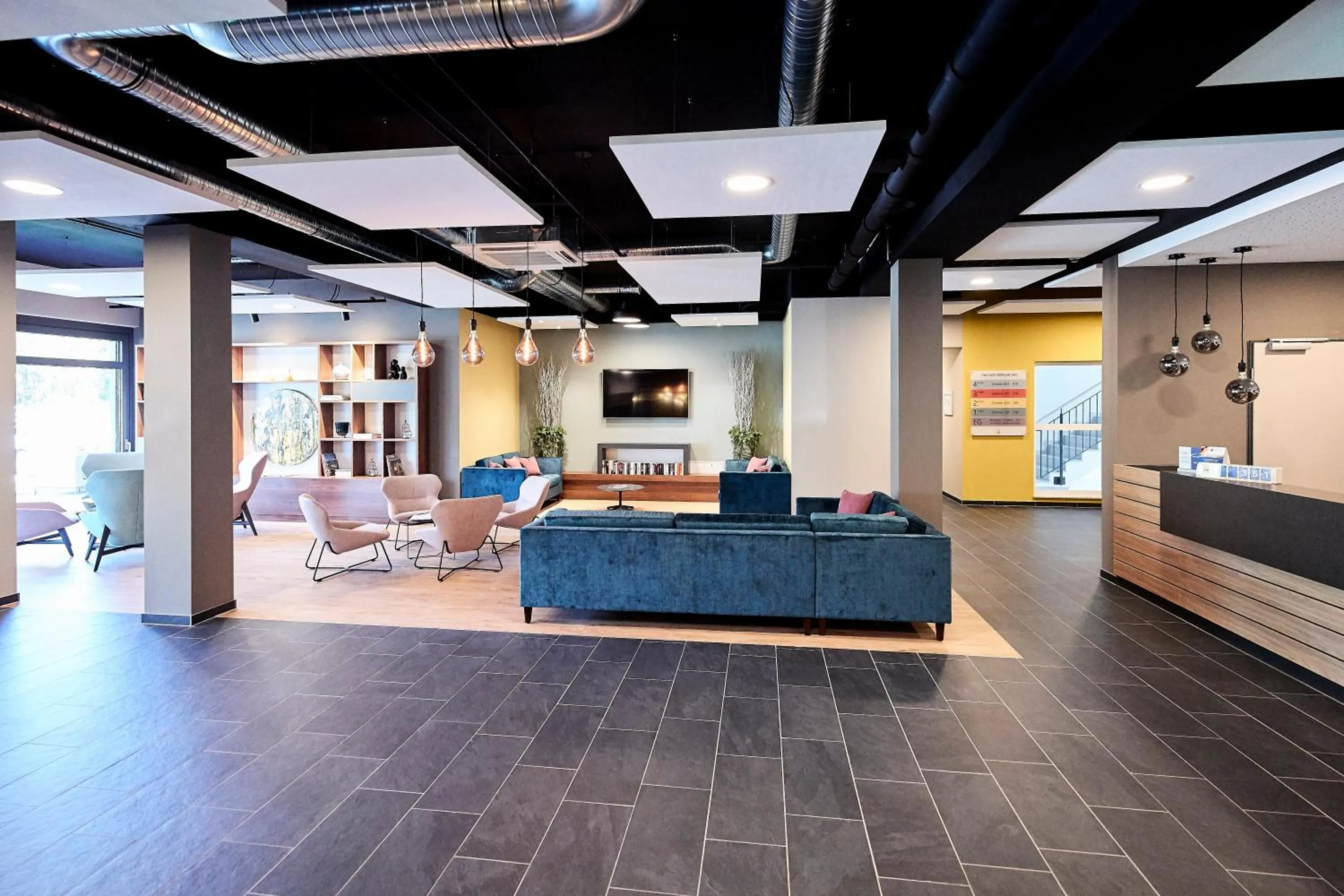 Lobby or reception in Best Western Hotel Viernheim Mannheim