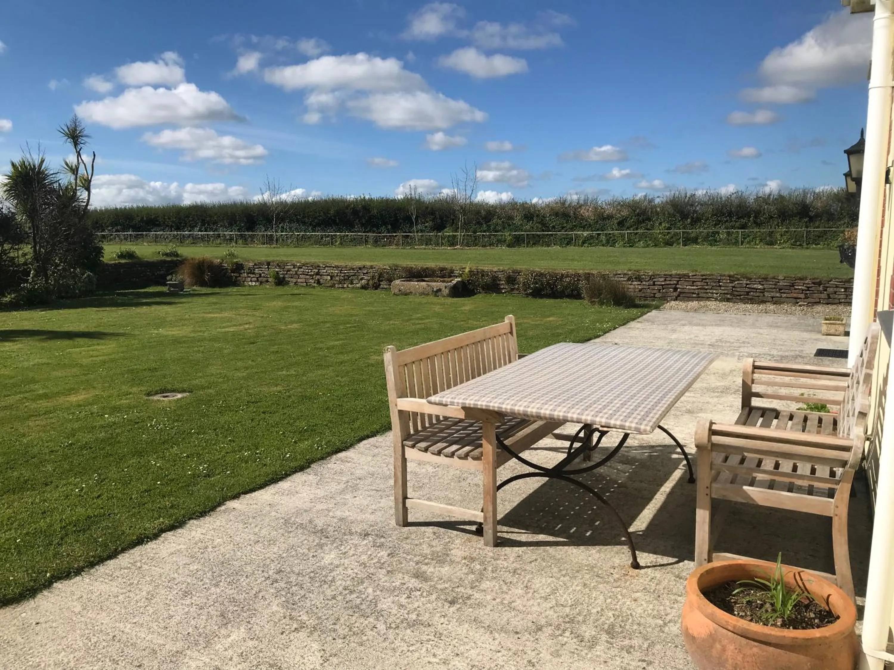 Garden in Jago Cottage