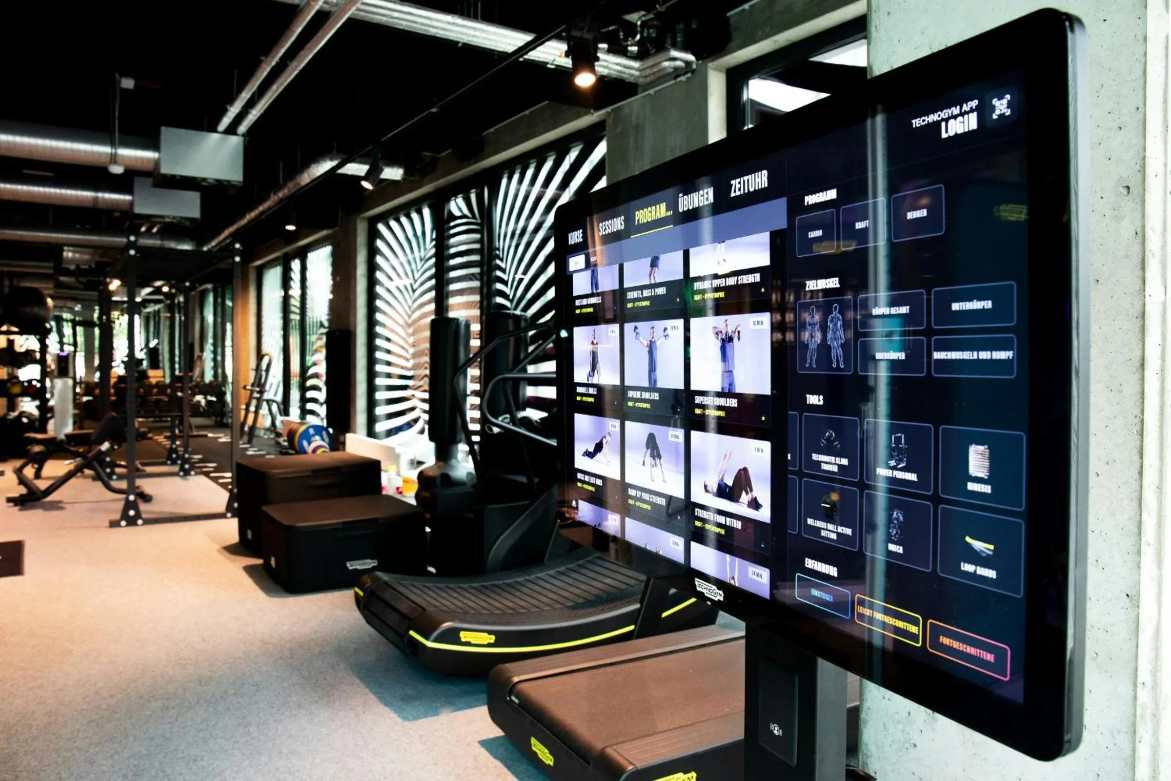 Fitness centre/facilities in The Social Hub Berlin Alexanderplatz