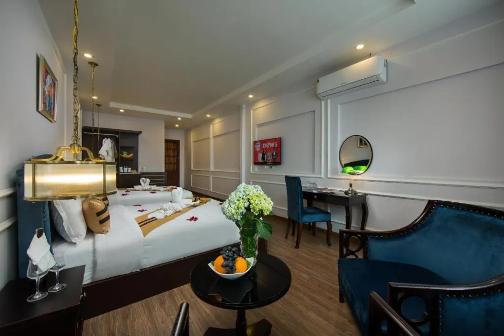 TV and multimedia, Bed in Splendid Star Grand Hotel and Spa