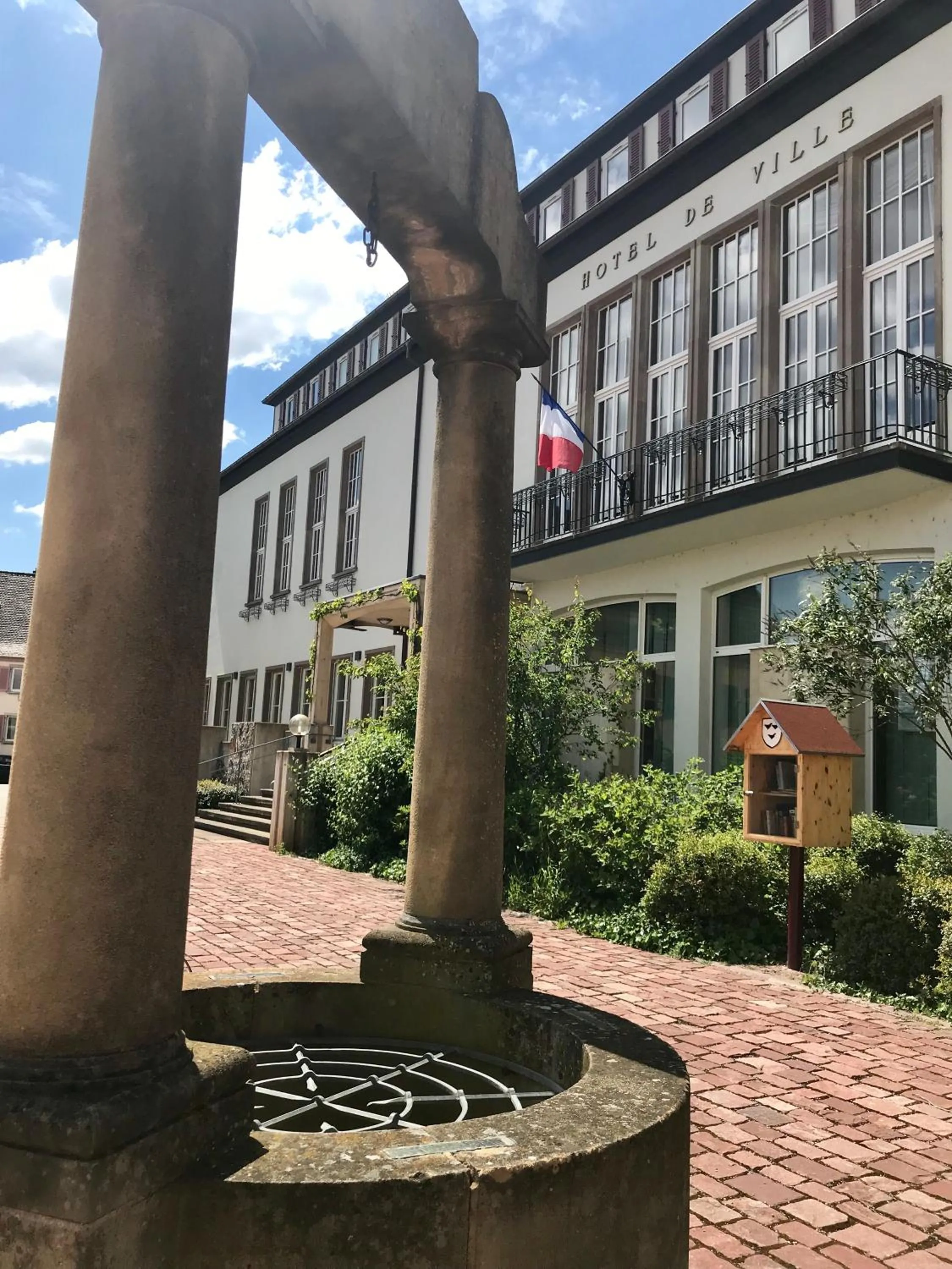 Nearby landmark in AUX DEUX CIGOGNES AMMERSCHWIHR