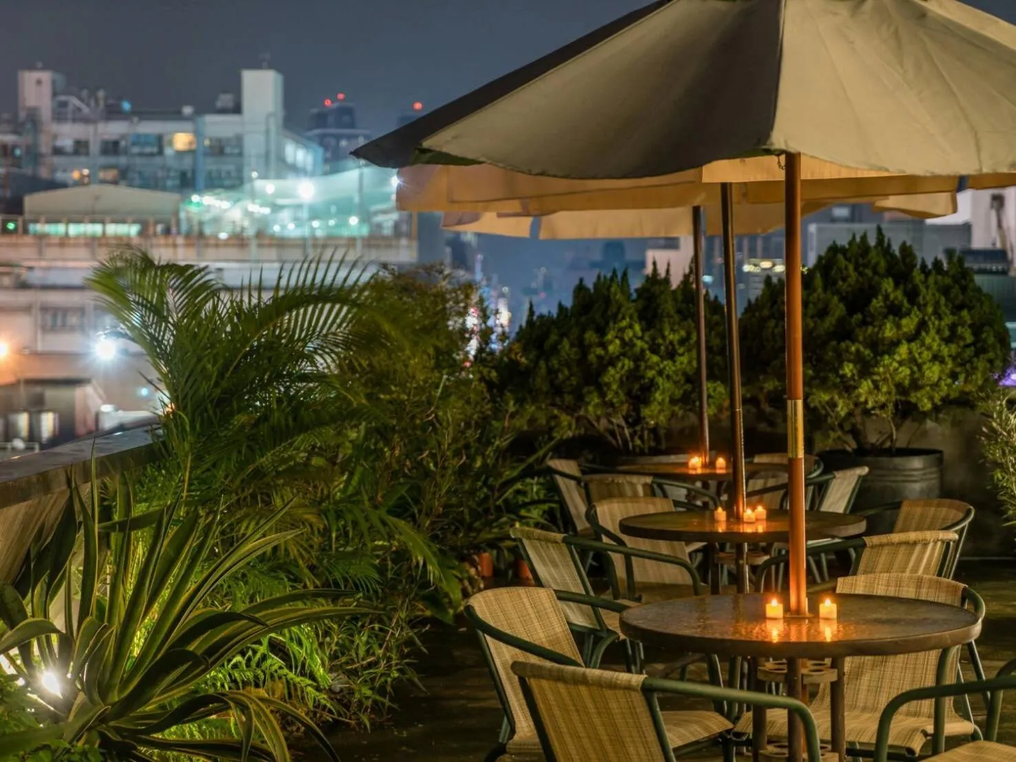 Balcony/Terrace in E-House Hotel