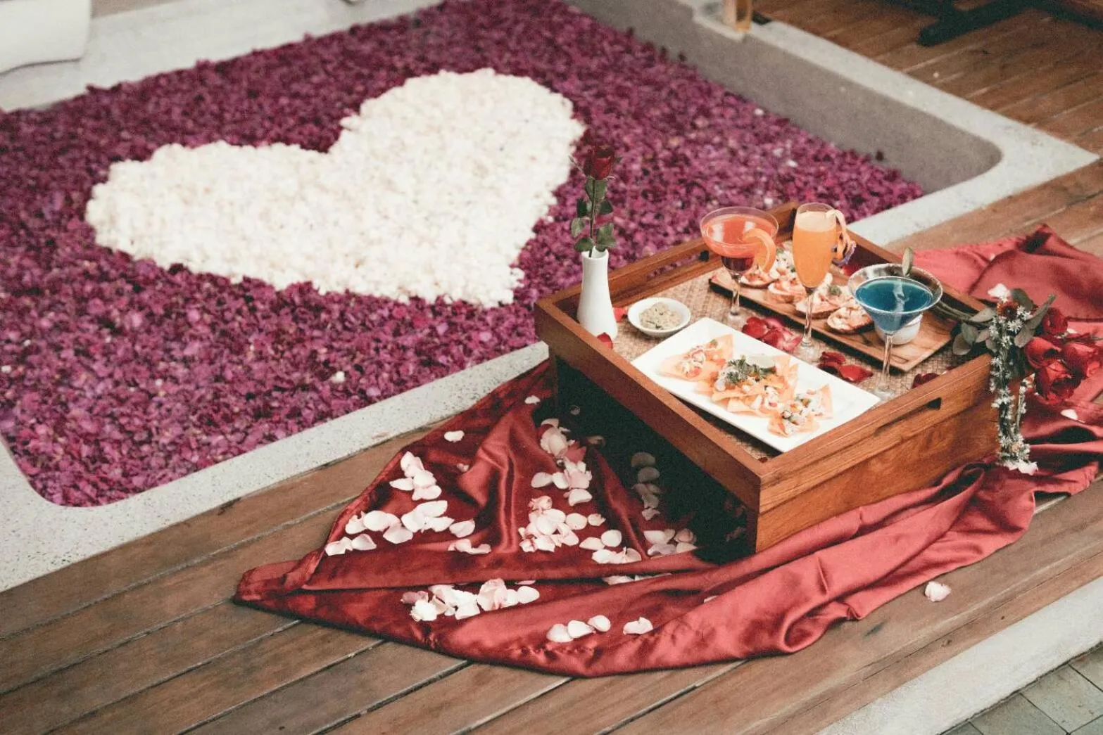 Food in Berry Amour Romantic Villas