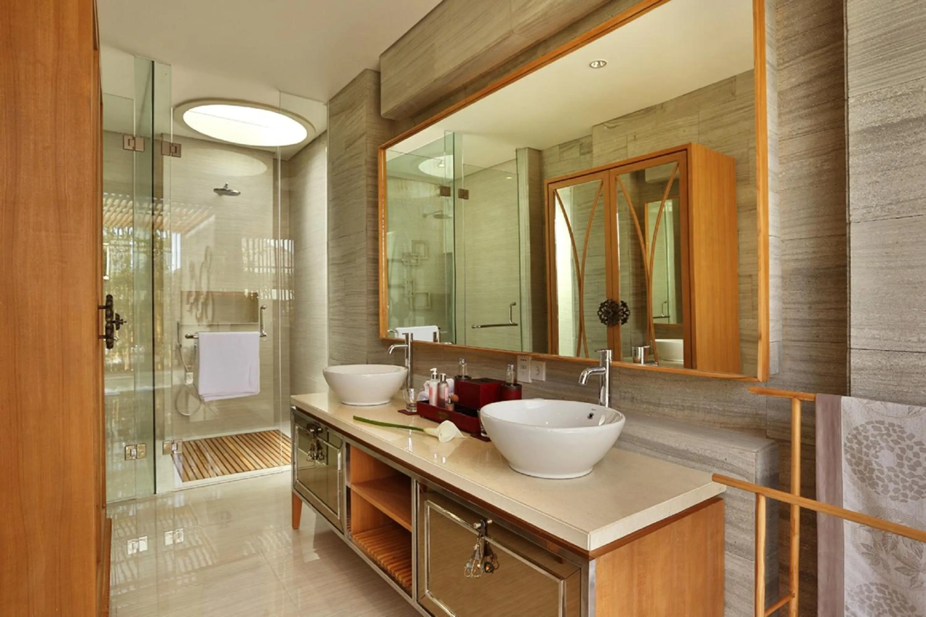 Bathroom in Berry Amour Romantic Villas