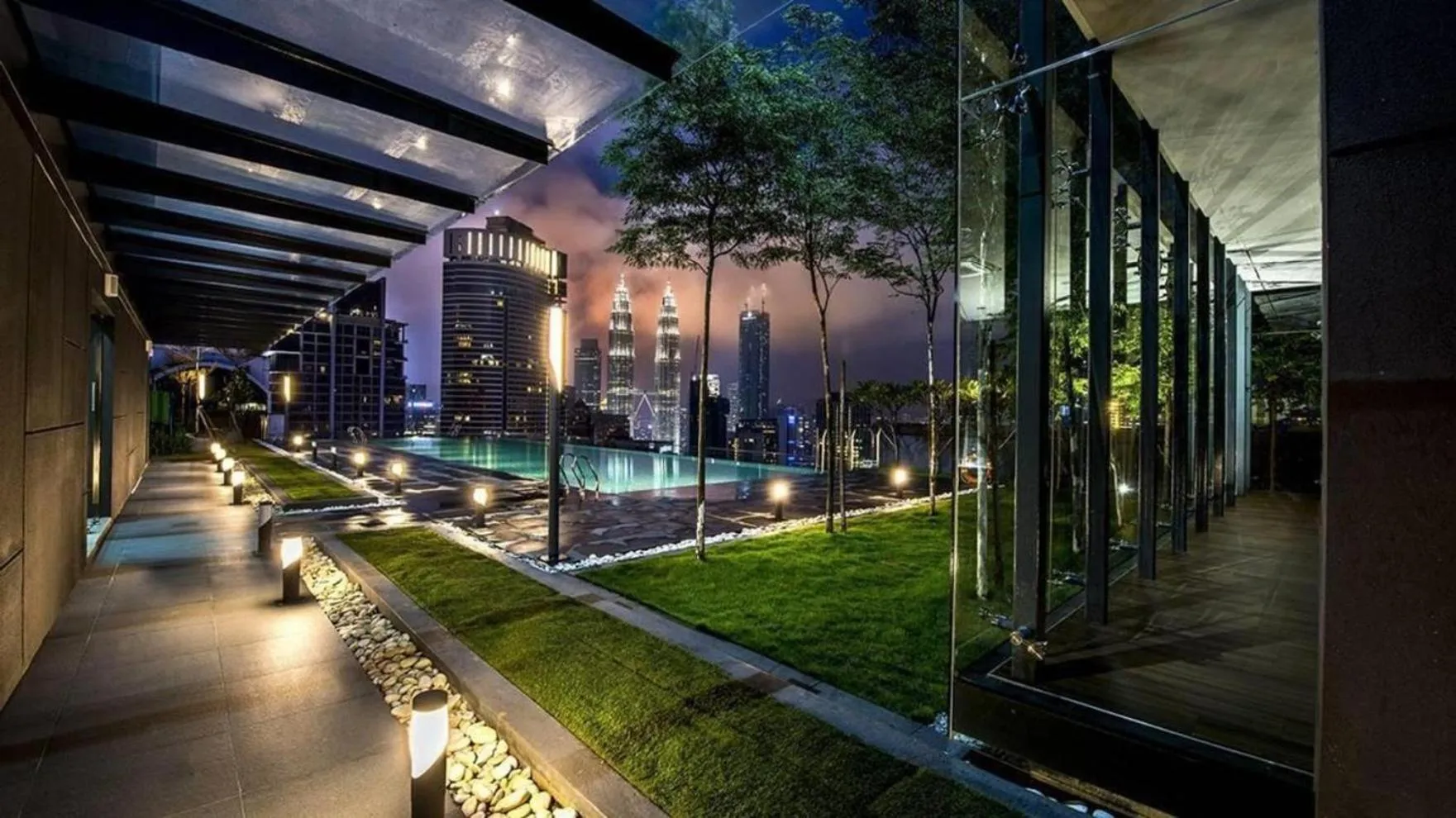 Swimming pool in Dorsett Residences Bukit Bintang