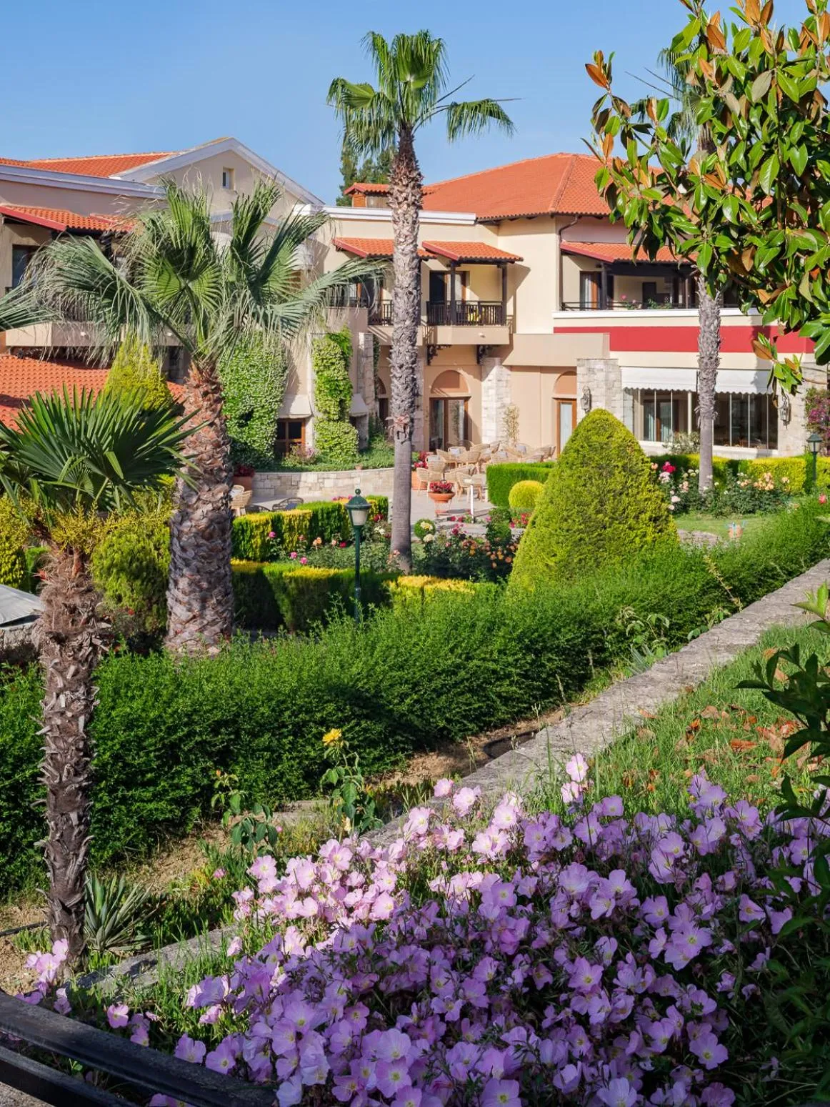 Garden in Aegean Melathron Thalasso Spa Hotel