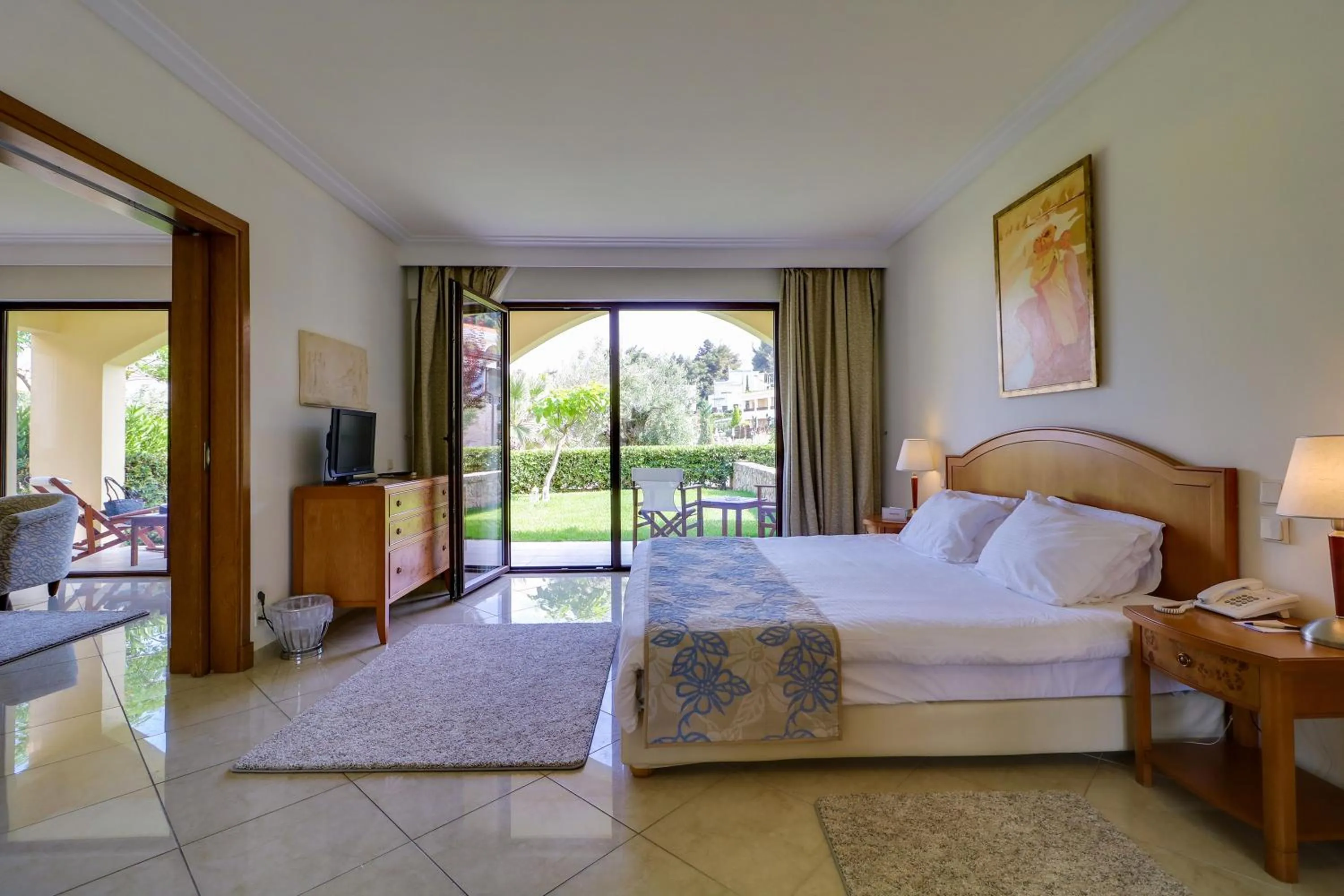 Bedroom, Bed in Aegean Melathron Thalasso Spa Hotel