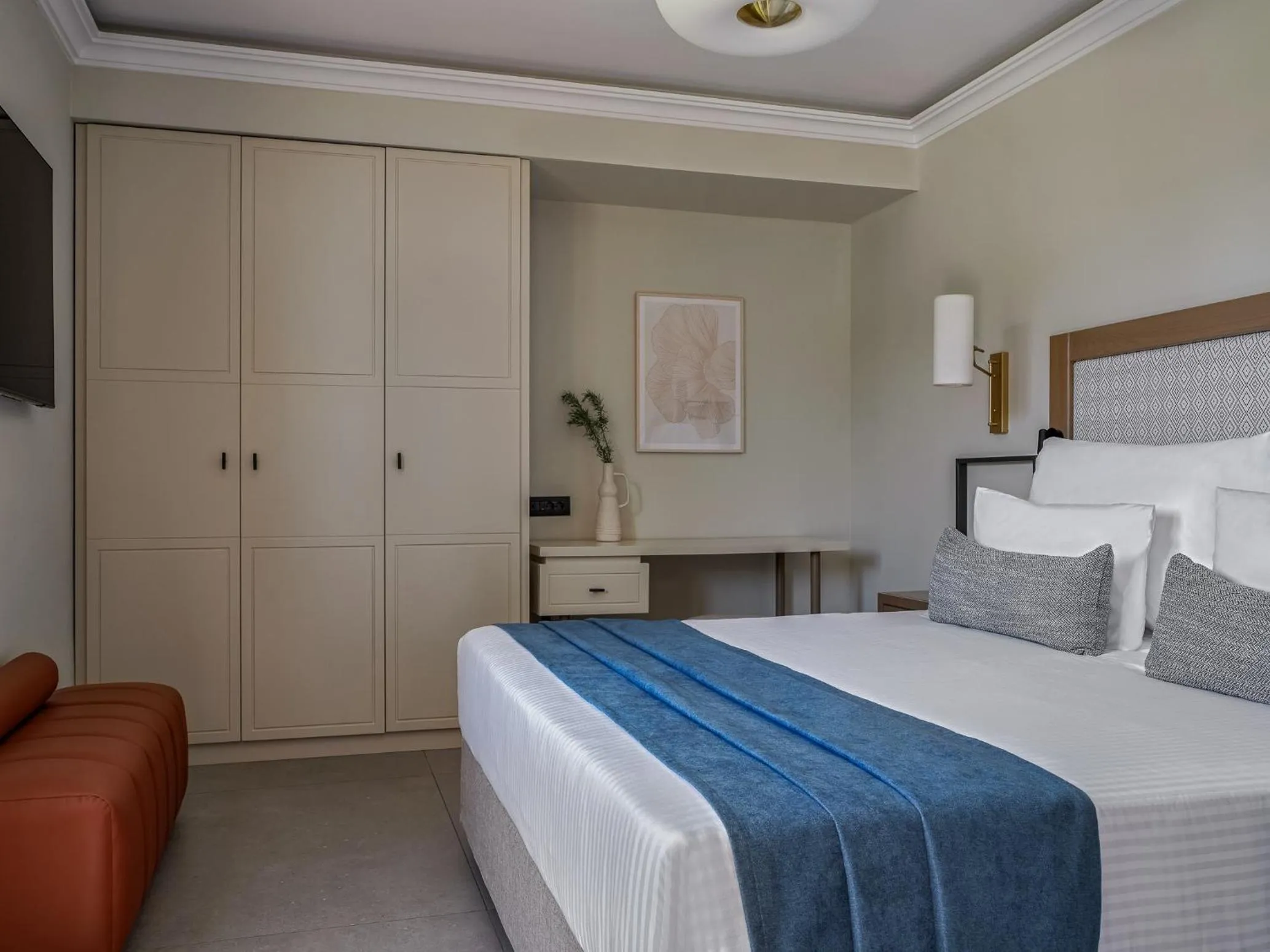 Bedroom, Bed in Aegean Melathron Thalasso Spa Hotel