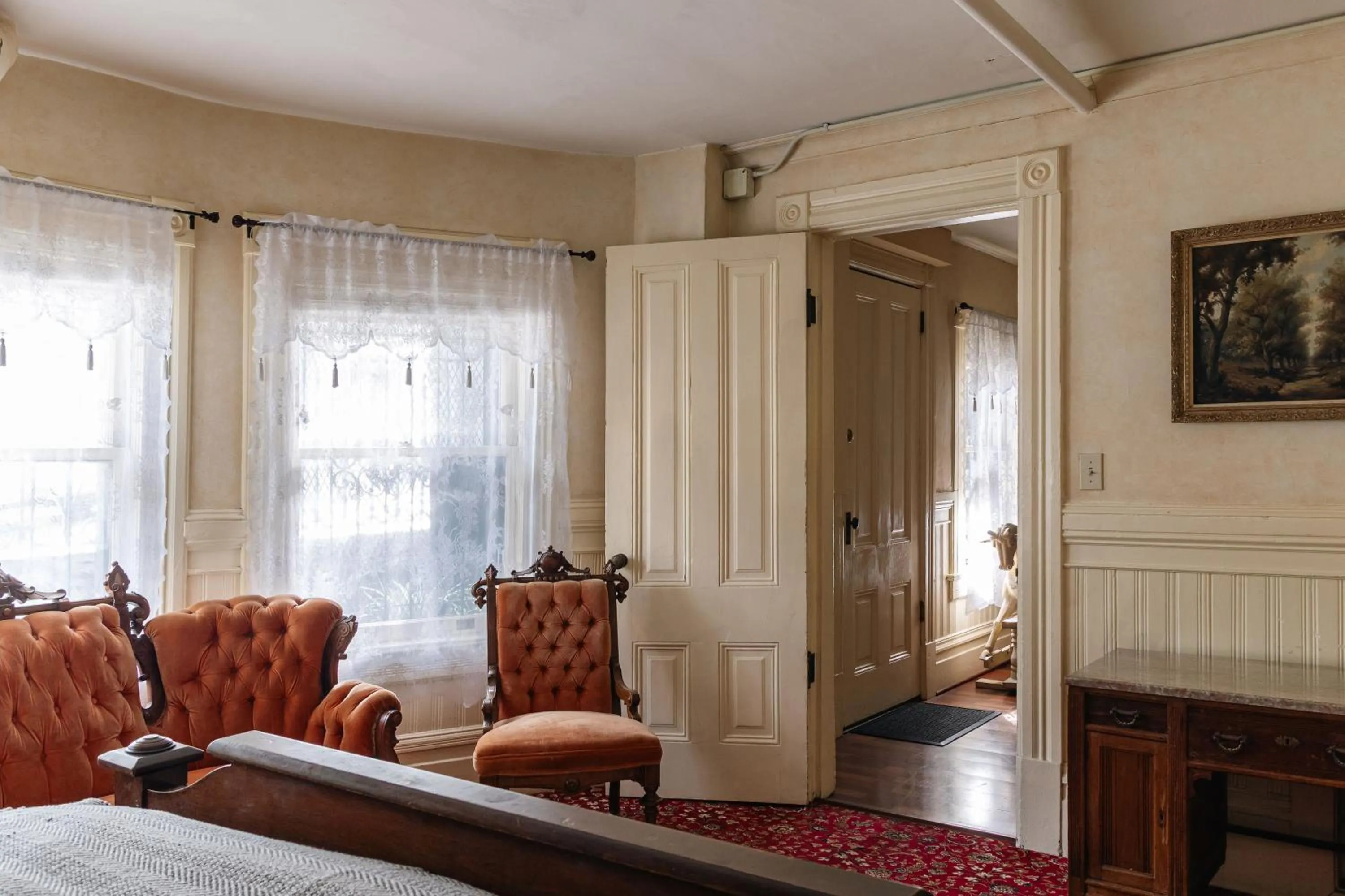 Bedroom in Chateau Tivoli Bed and Breakfast