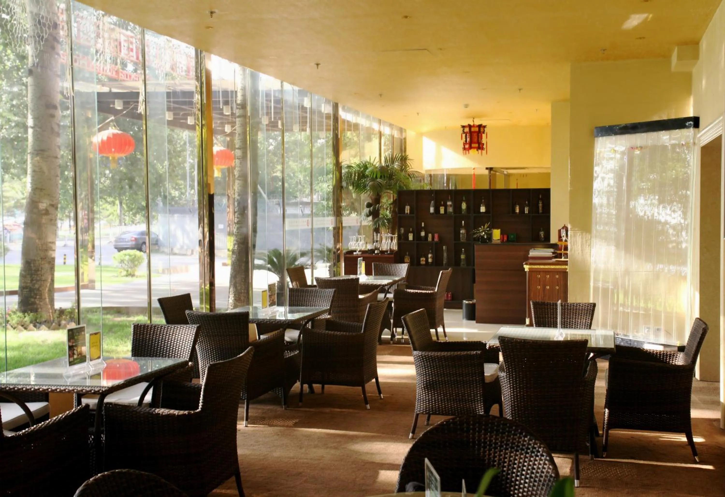 Restaurant/Places to Eat in Capital Airport International Hotel