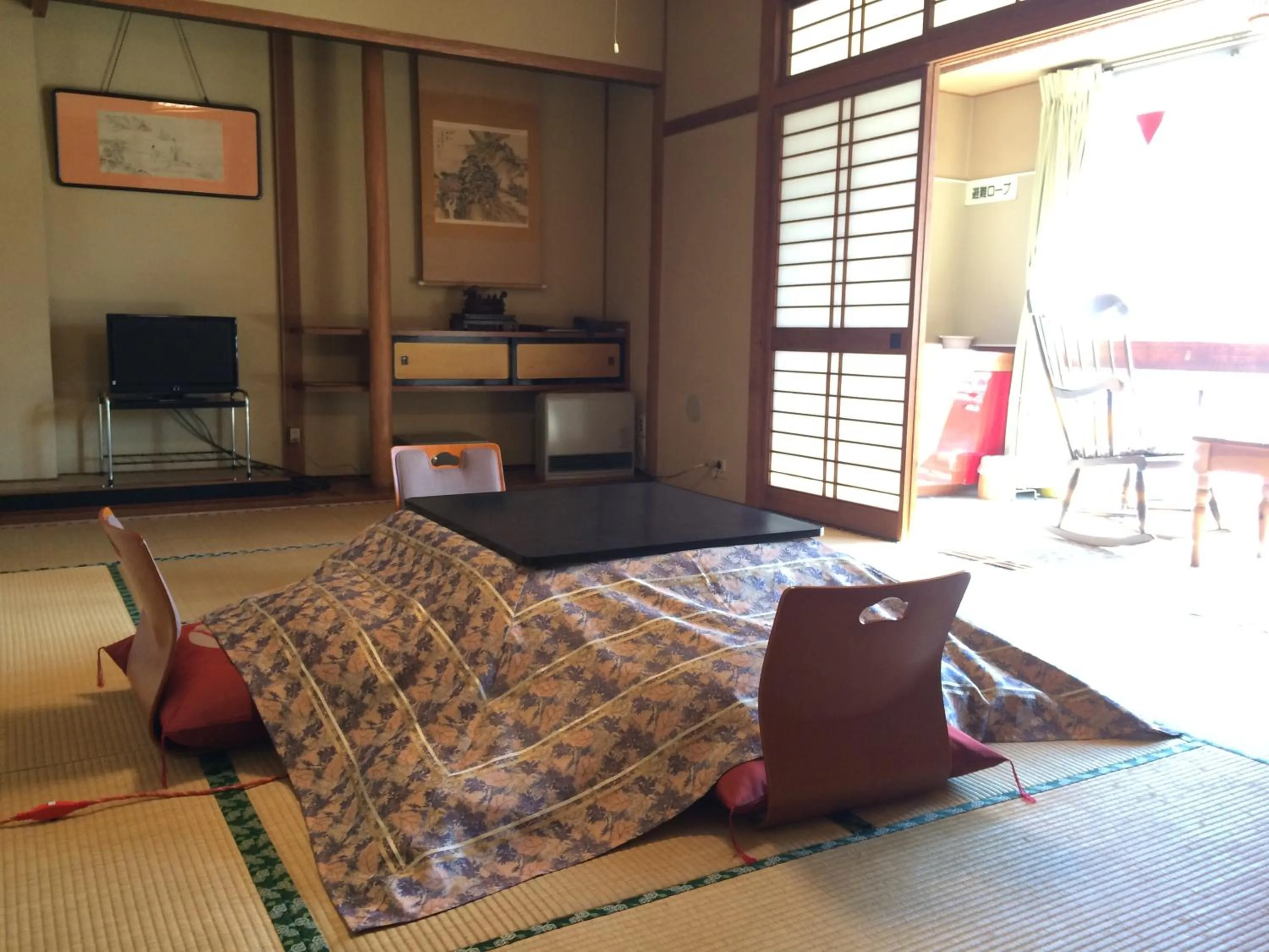Photo of the whole room, Bed in Yudanaka Onsen Yamazakiya