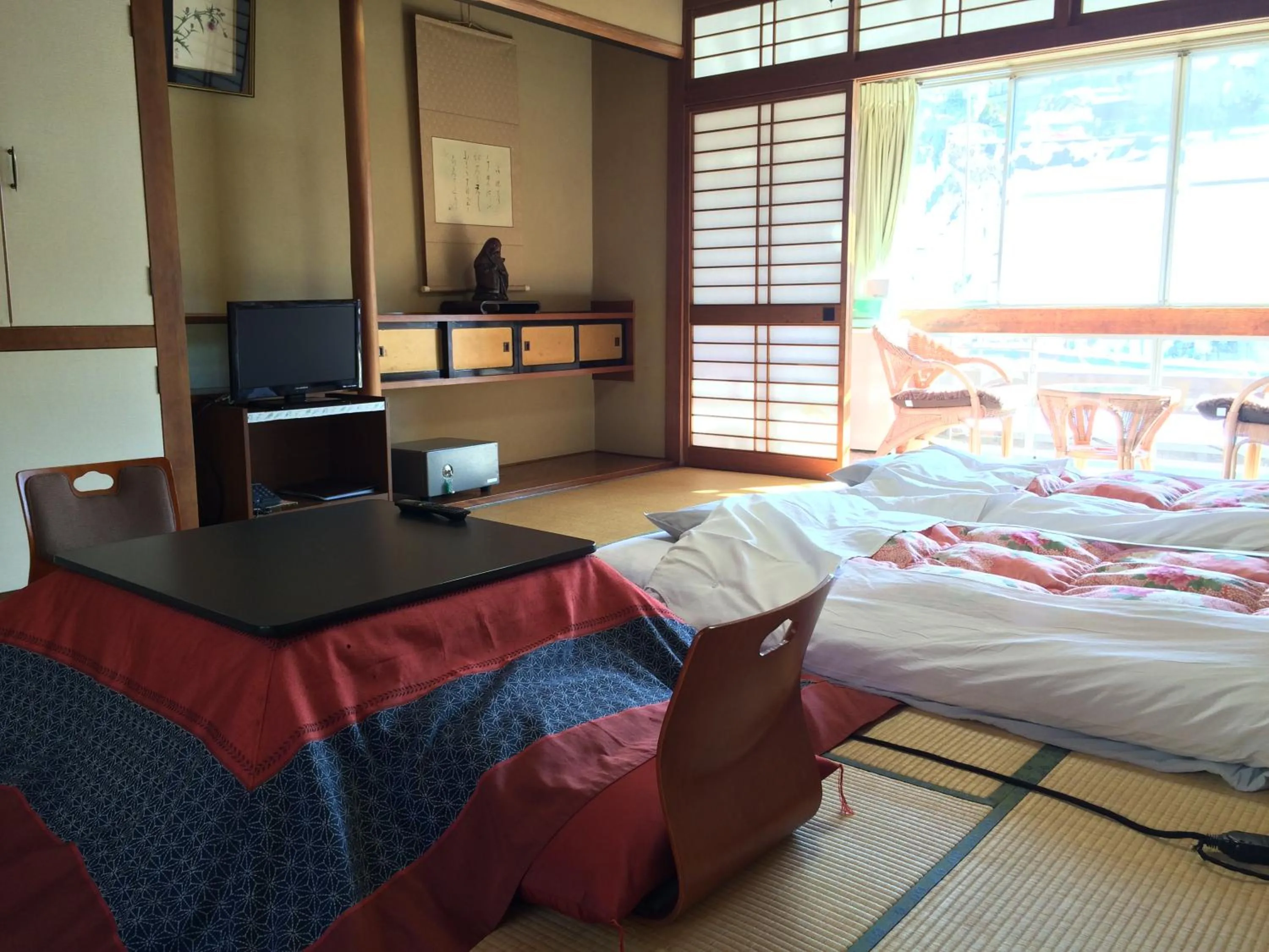 Photo of the whole room, Bed in Yudanaka Onsen Yamazakiya