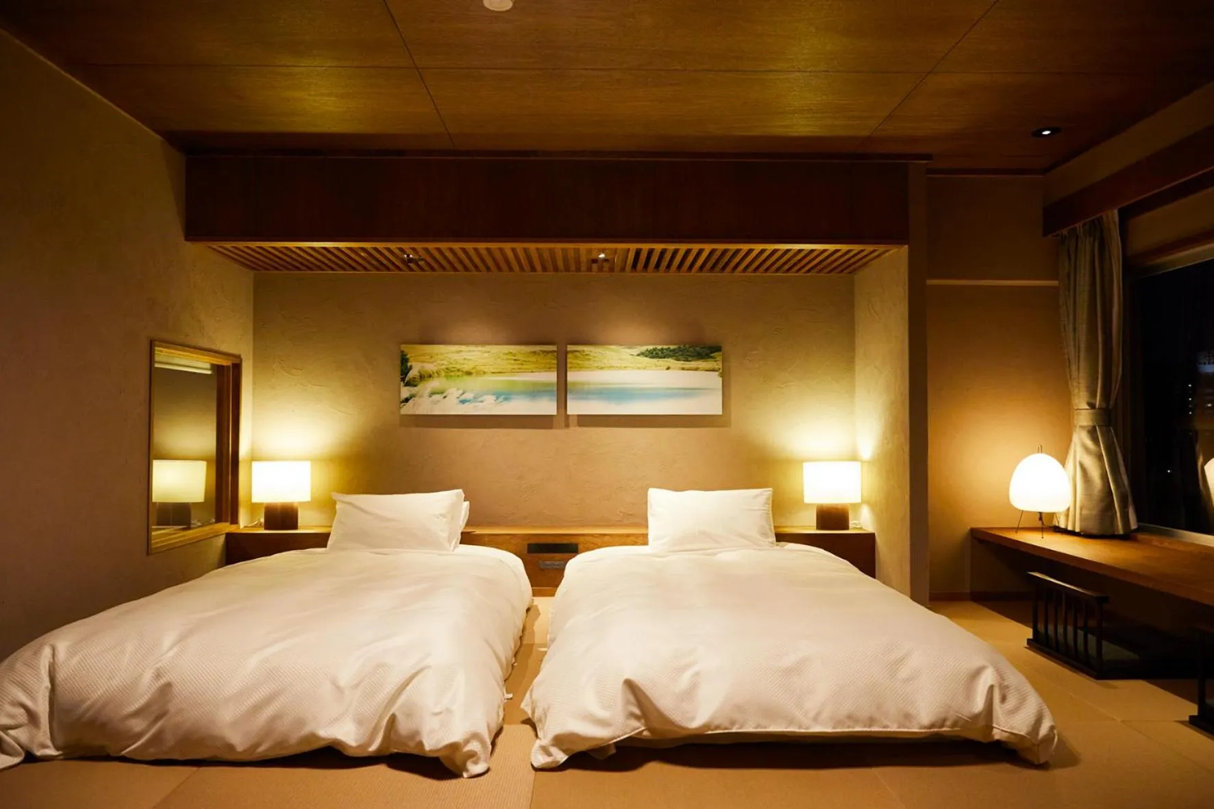 Bedroom, Bed in Ryokan Oomuraya