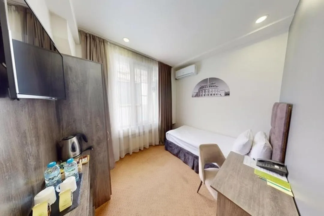 Bed in Median Hotel, City Center Yerevan